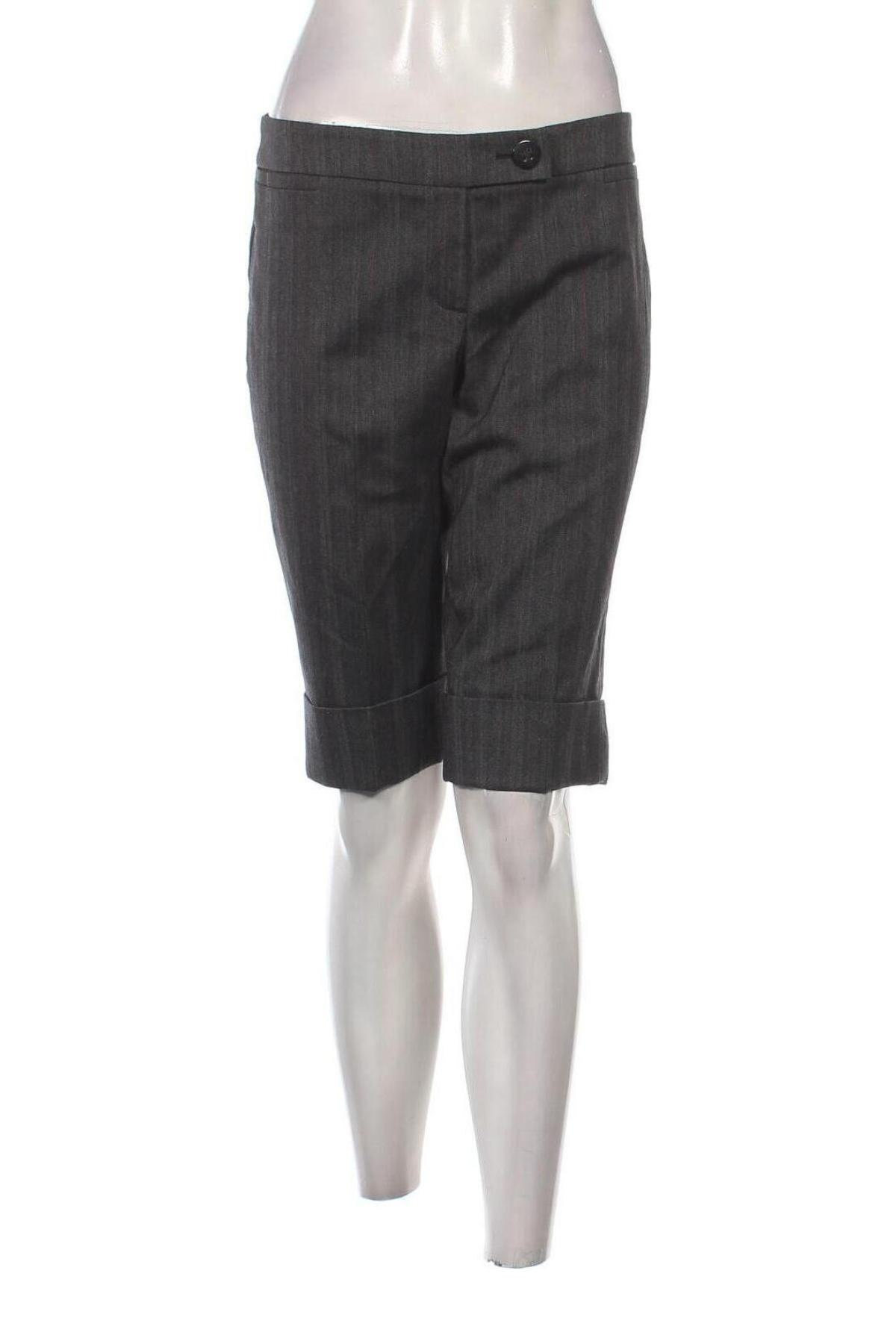 Дамски къс панталон Esprit, Размер S, Цвят Сив, Цена 46,20 лв.