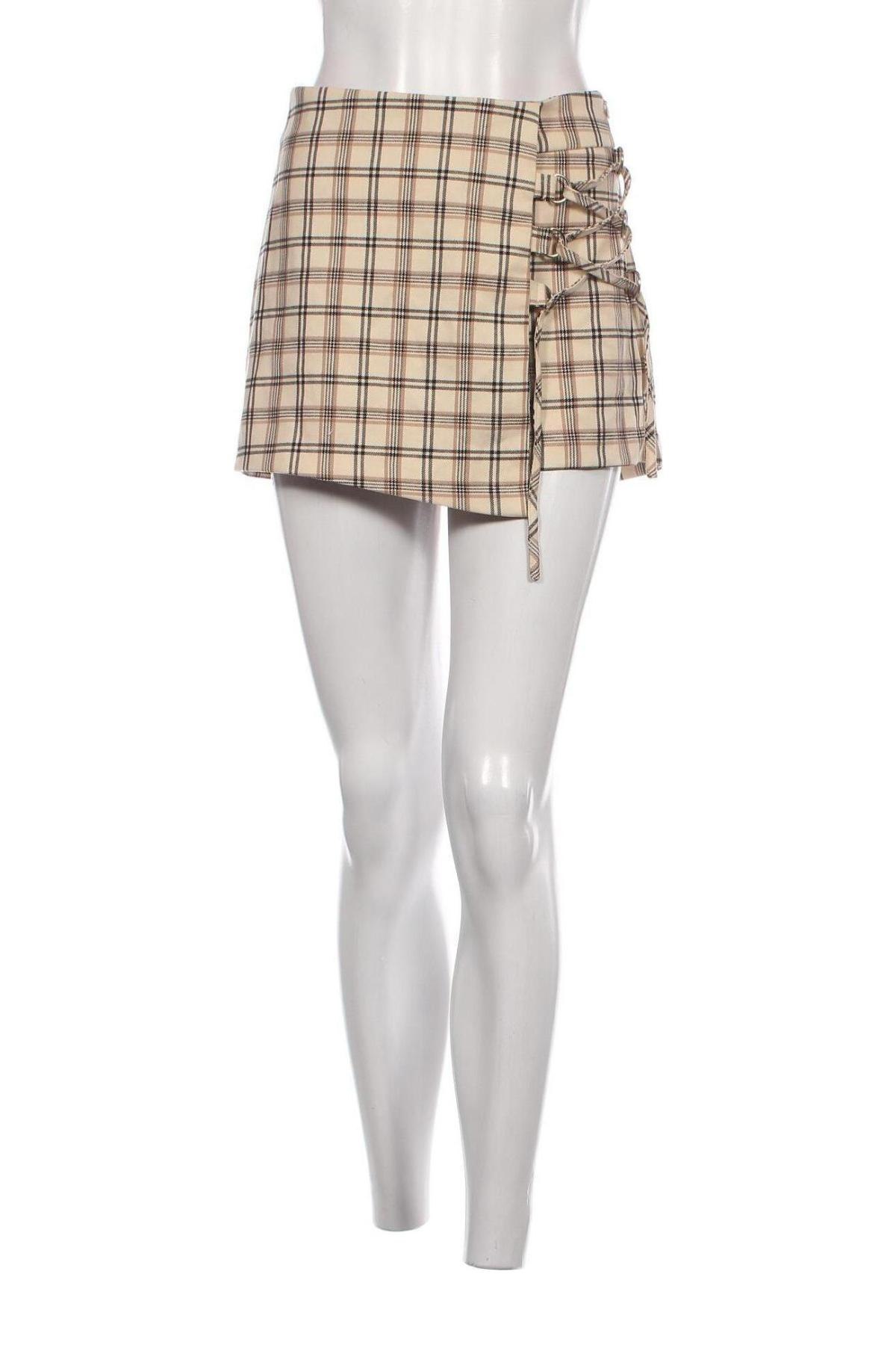 Дамски къс панталон Fb Sister, Размер S, Цвят Многоцветен, Цена 9,50 лв.