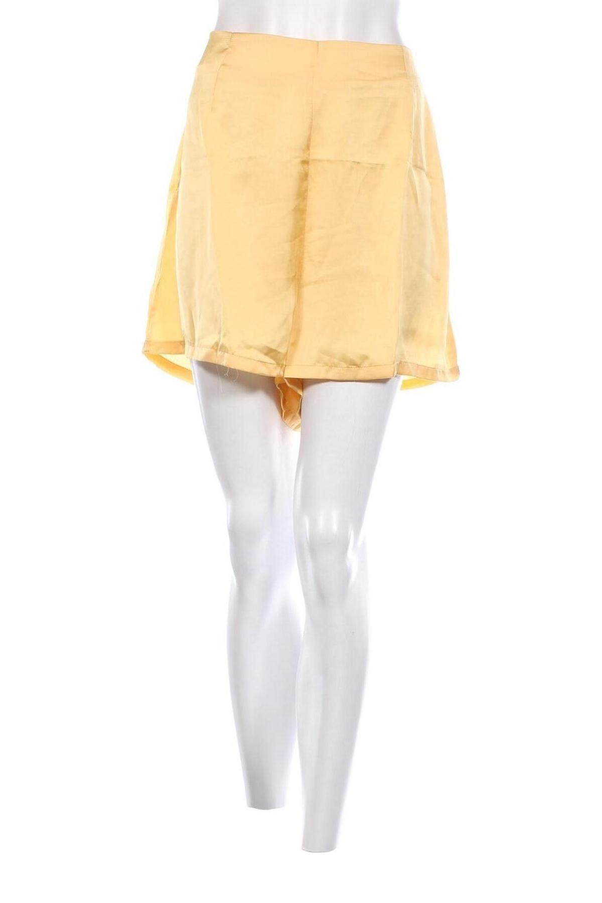 Γυναικείο κοντό παντελόνι Glamorous, Μέγεθος XL, Χρώμα Κίτρινο, Τιμή 19,85 €