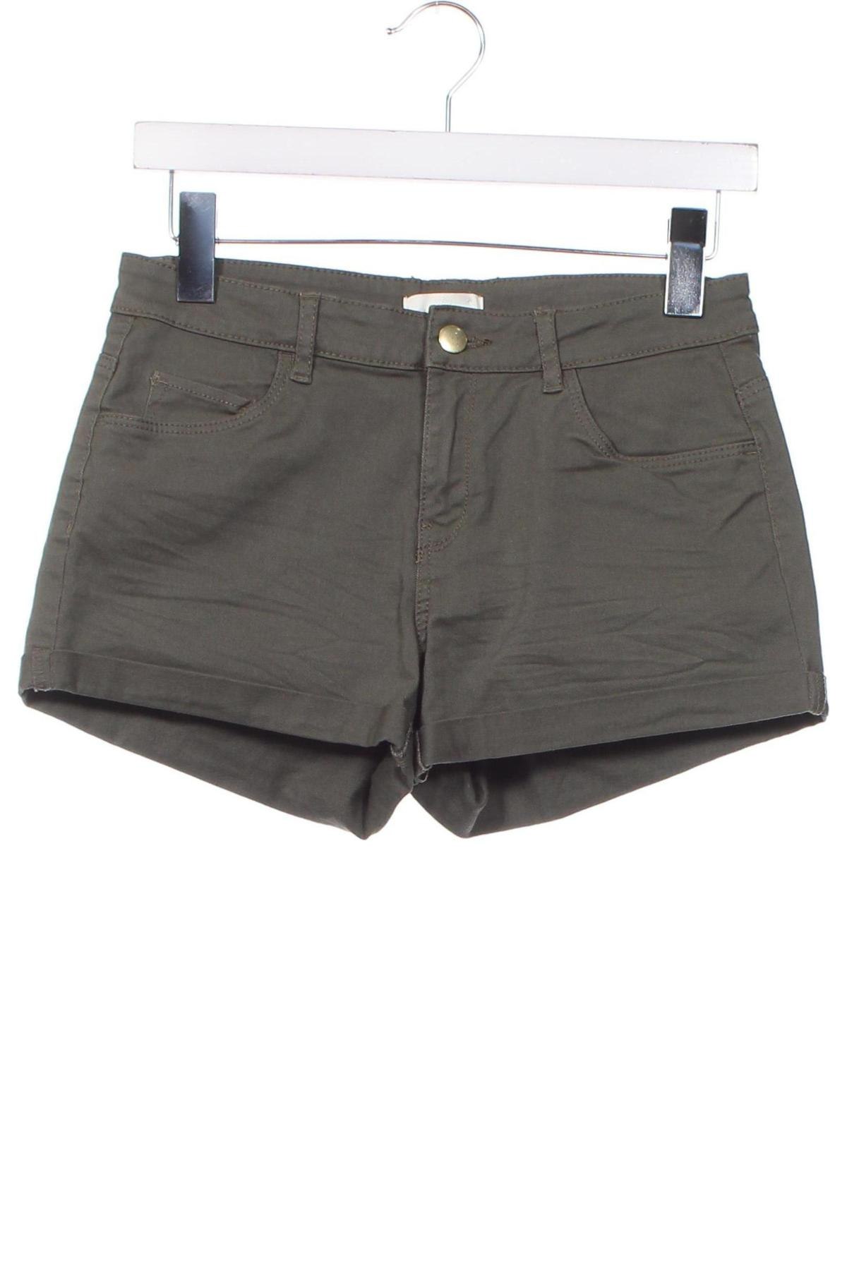 Дамски къс панталон H&M, Размер S, Цвят Зелен, Цена 11,29 лв.