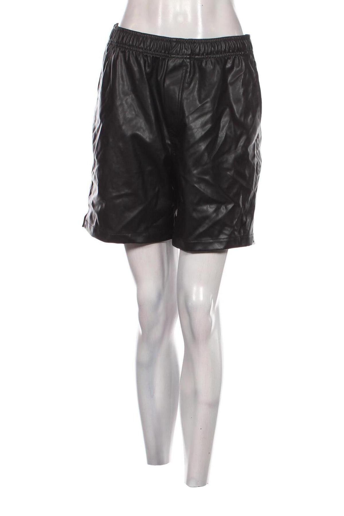 Дамски къс панталон H&M, Размер S, Цвят Черен, Цена 15,50 лв.