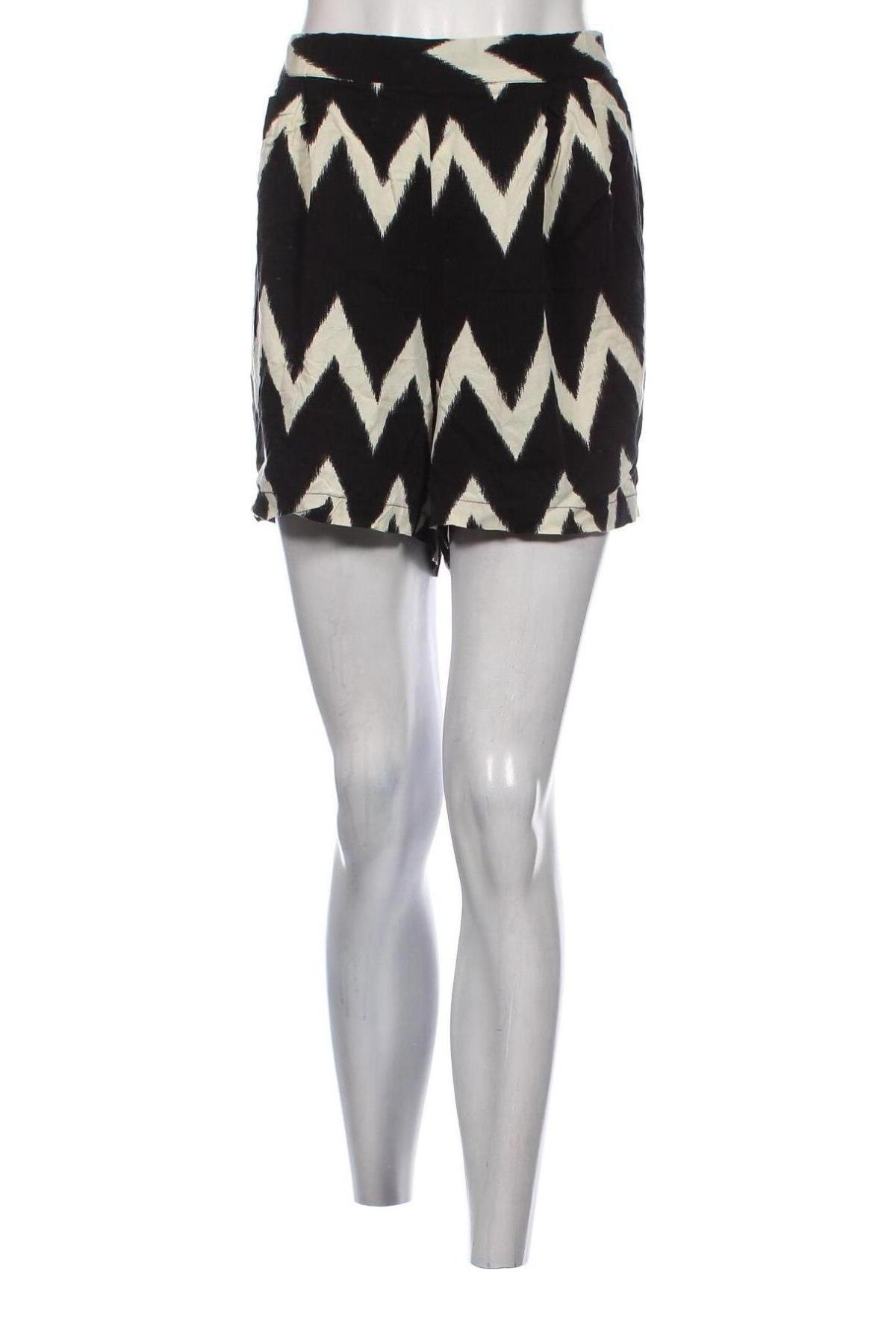 Γυναικείο κοντό παντελόνι H&M, Μέγεθος L, Χρώμα Πολύχρωμο, Τιμή 6,70 €