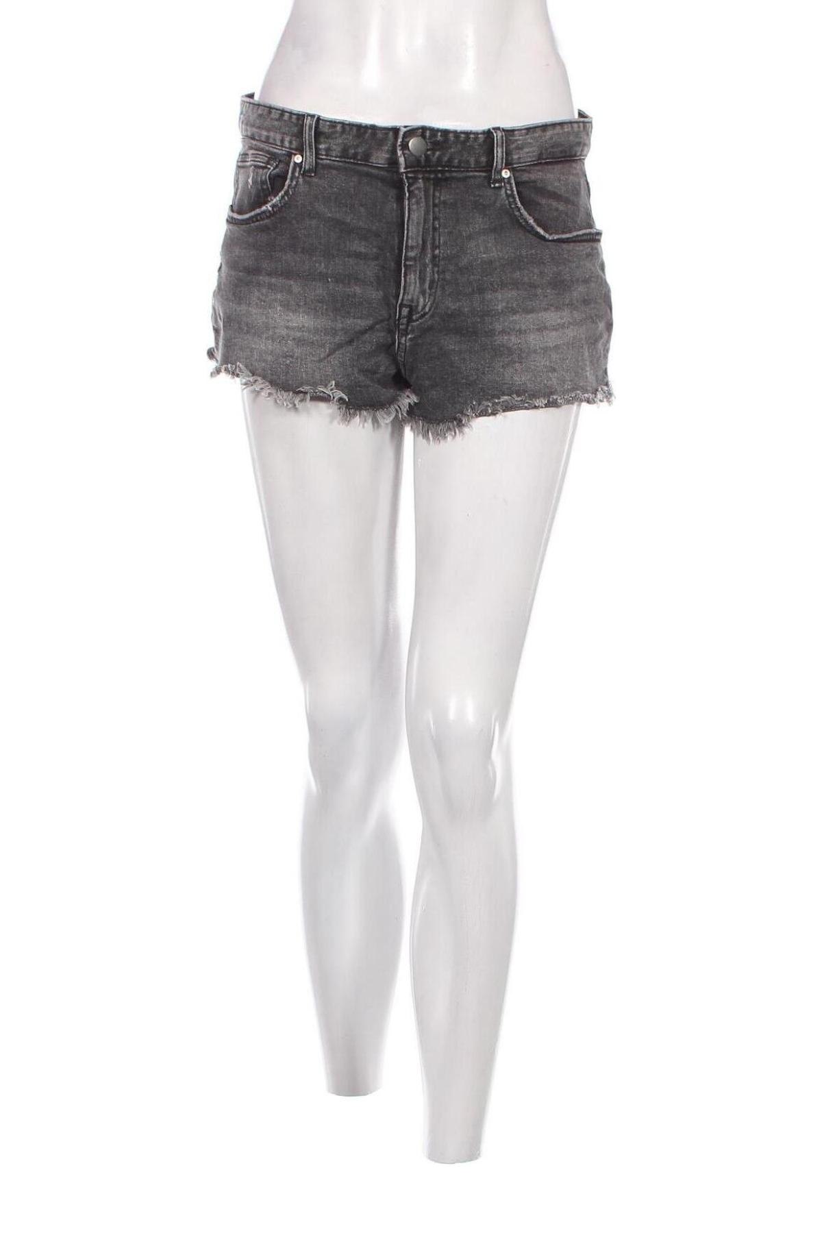 Γυναικείο κοντό παντελόνι H&M, Μέγεθος M, Χρώμα Γκρί, Τιμή 5,83 €