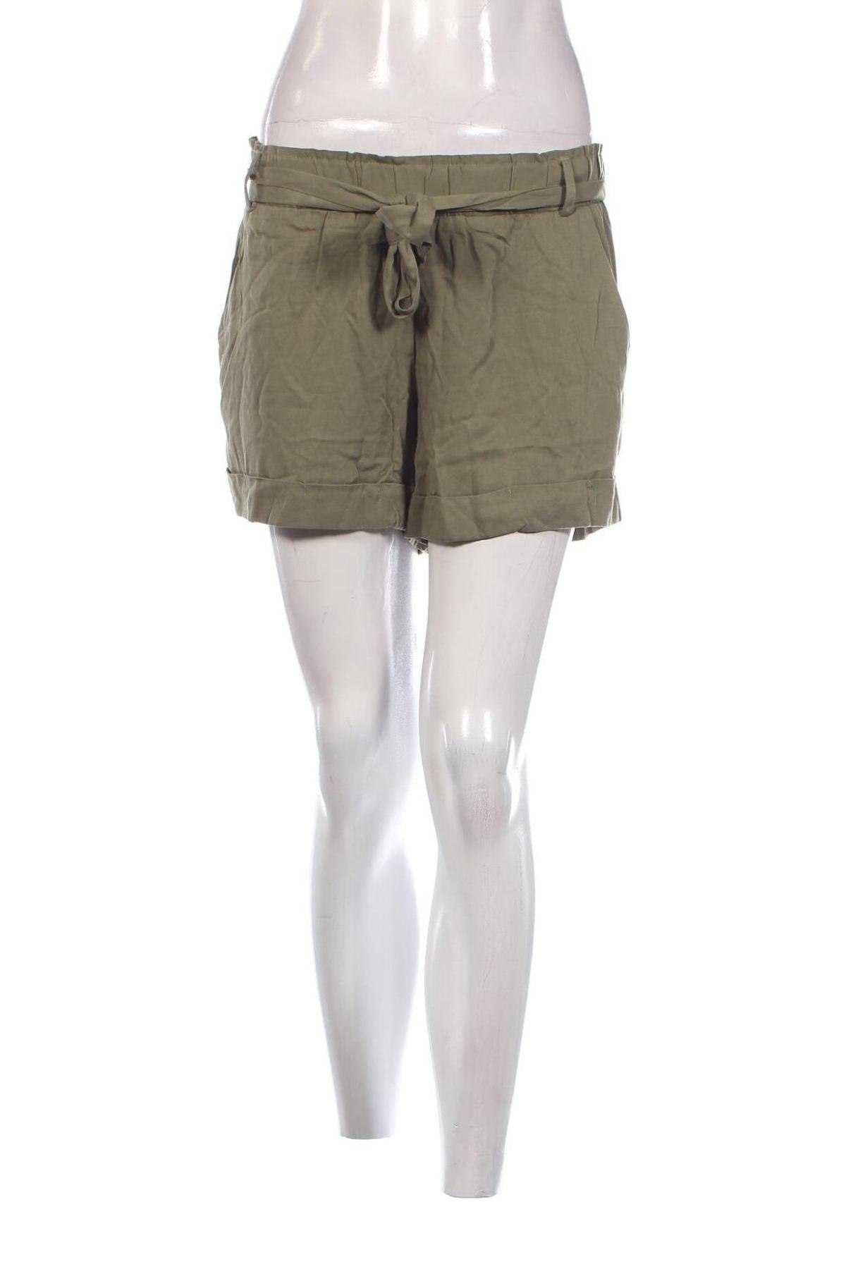 Дамски къс панталон Haily`s, Размер M, Цвят Зелен, Цена 38,50 лв.