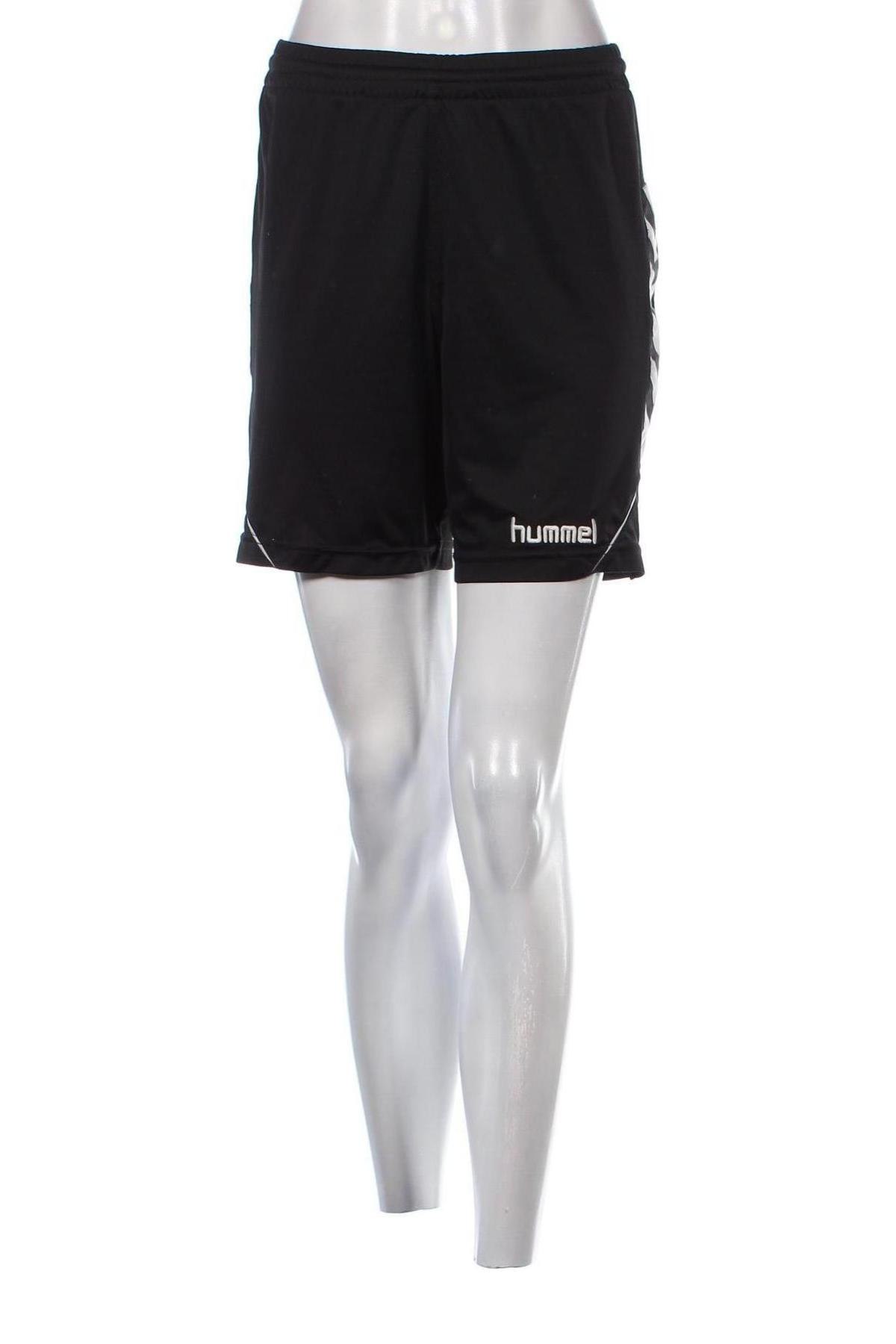Γυναικείο κοντό παντελόνι Hummel, Μέγεθος S, Χρώμα Μαύρο, Τιμή 5,41 €