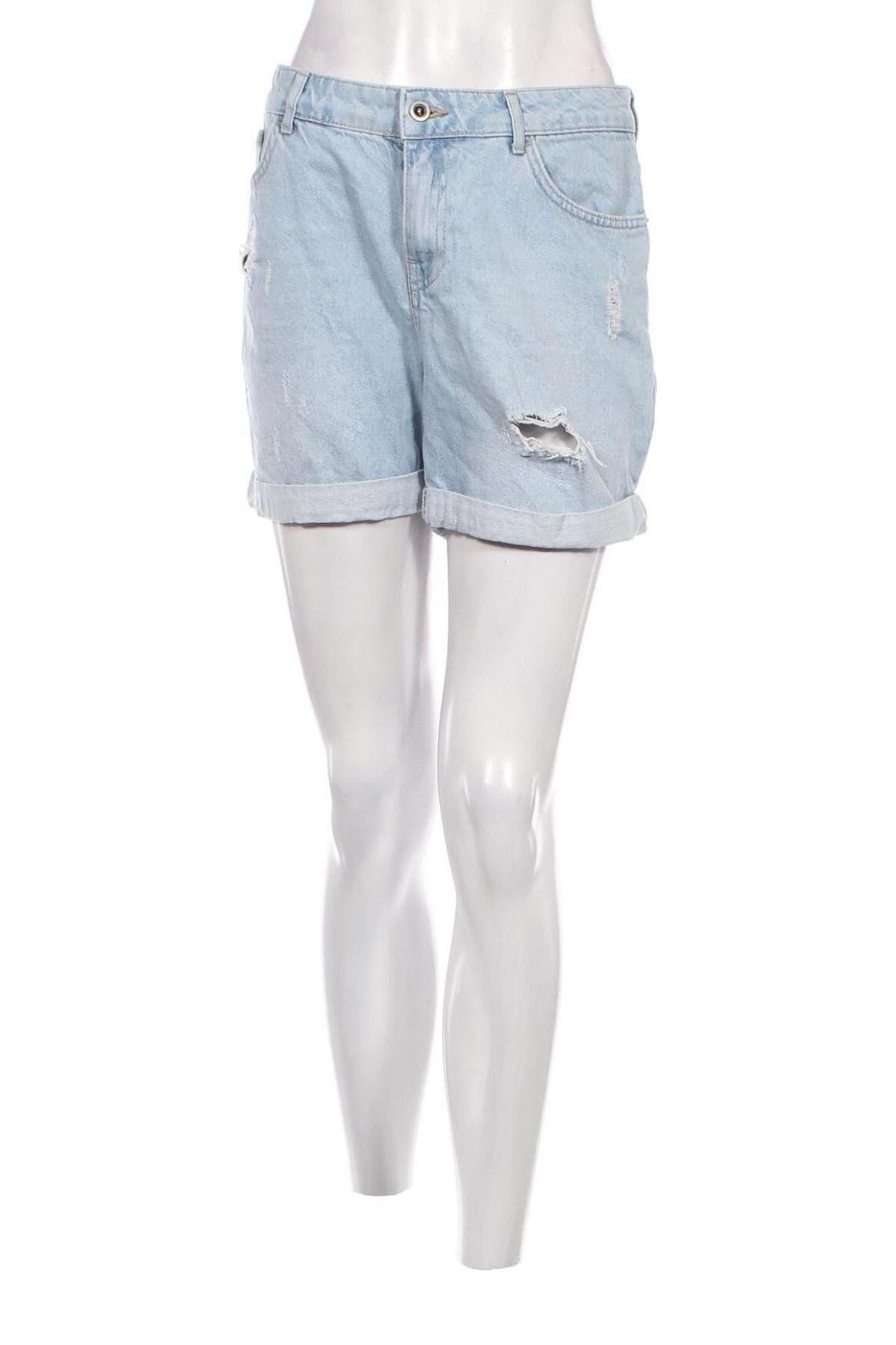 Дамски къс панталон LC Waikiki, Размер M, Цвят Син, Цена 23,40 лв.