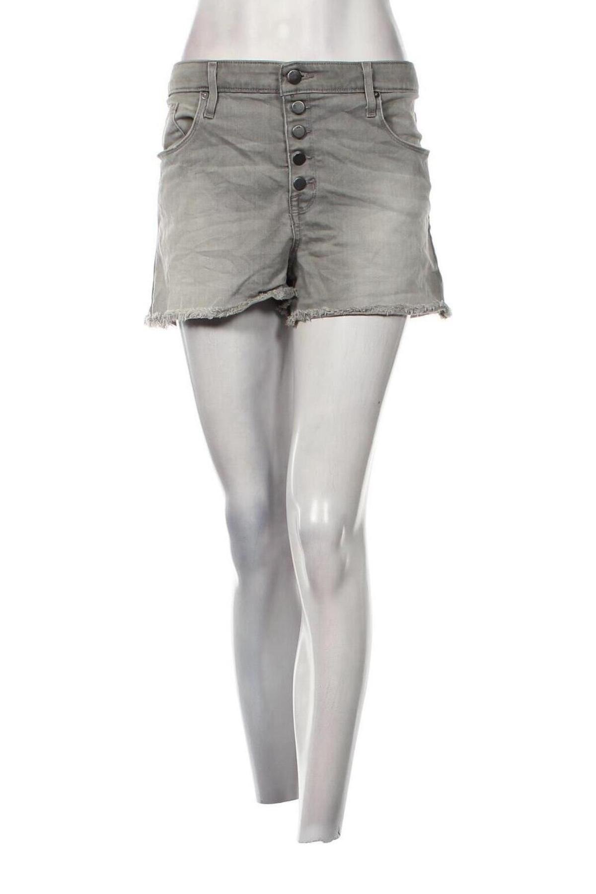 Дамски къс панталон Mossimo, Размер XL, Цвят Сив, Цена 11,40 лв.