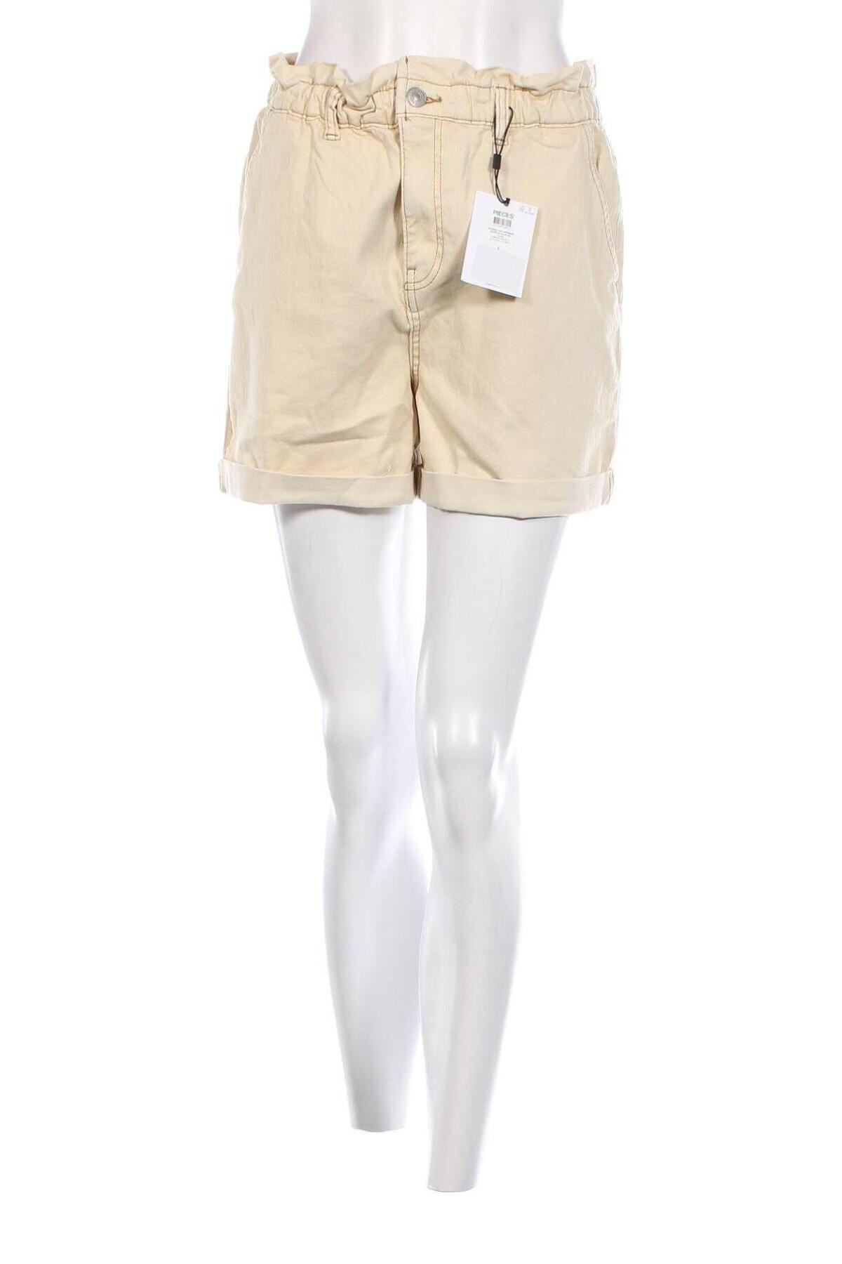 Γυναικείο κοντό παντελόνι Pieces, Μέγεθος L, Χρώμα  Μπέζ, Τιμή 9,48 €