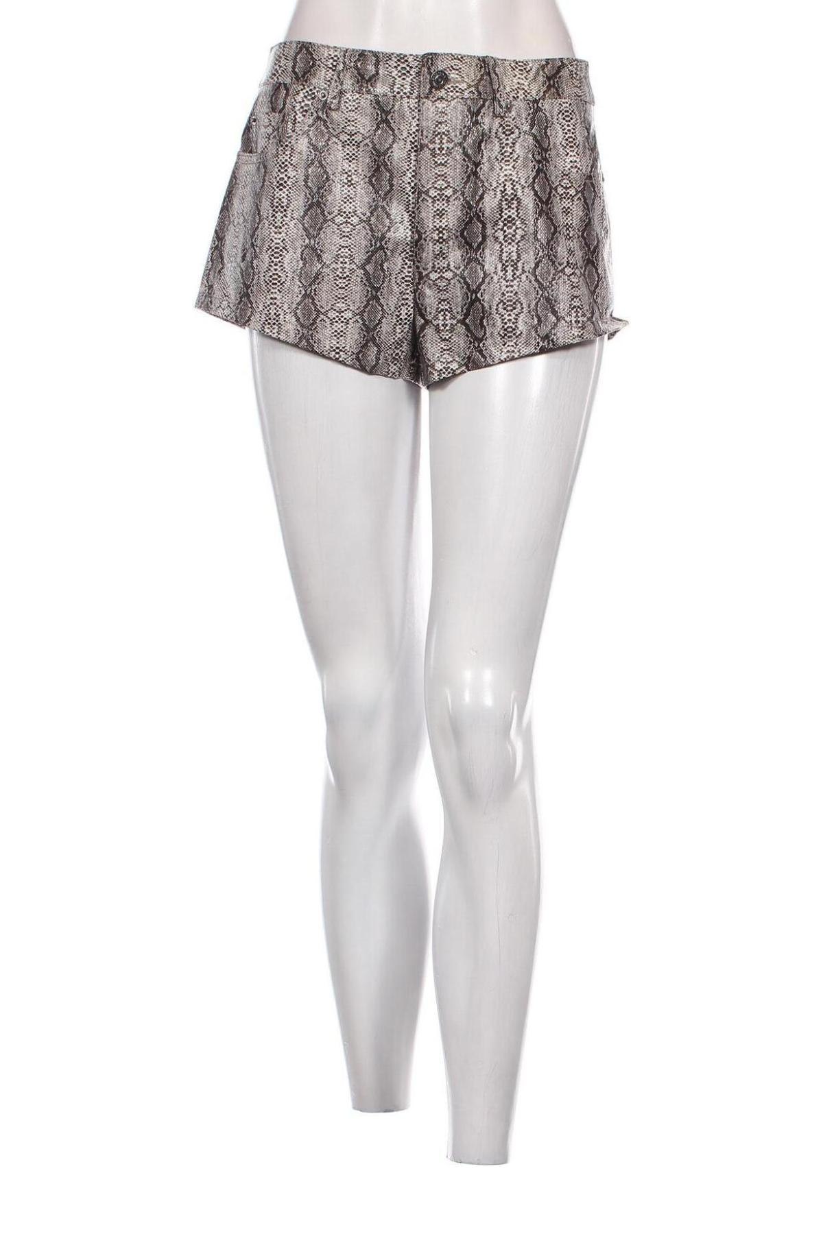 Γυναικείο κοντό παντελόνι Pimkie, Μέγεθος S, Χρώμα Πολύχρωμο, Τιμή 6,71 €