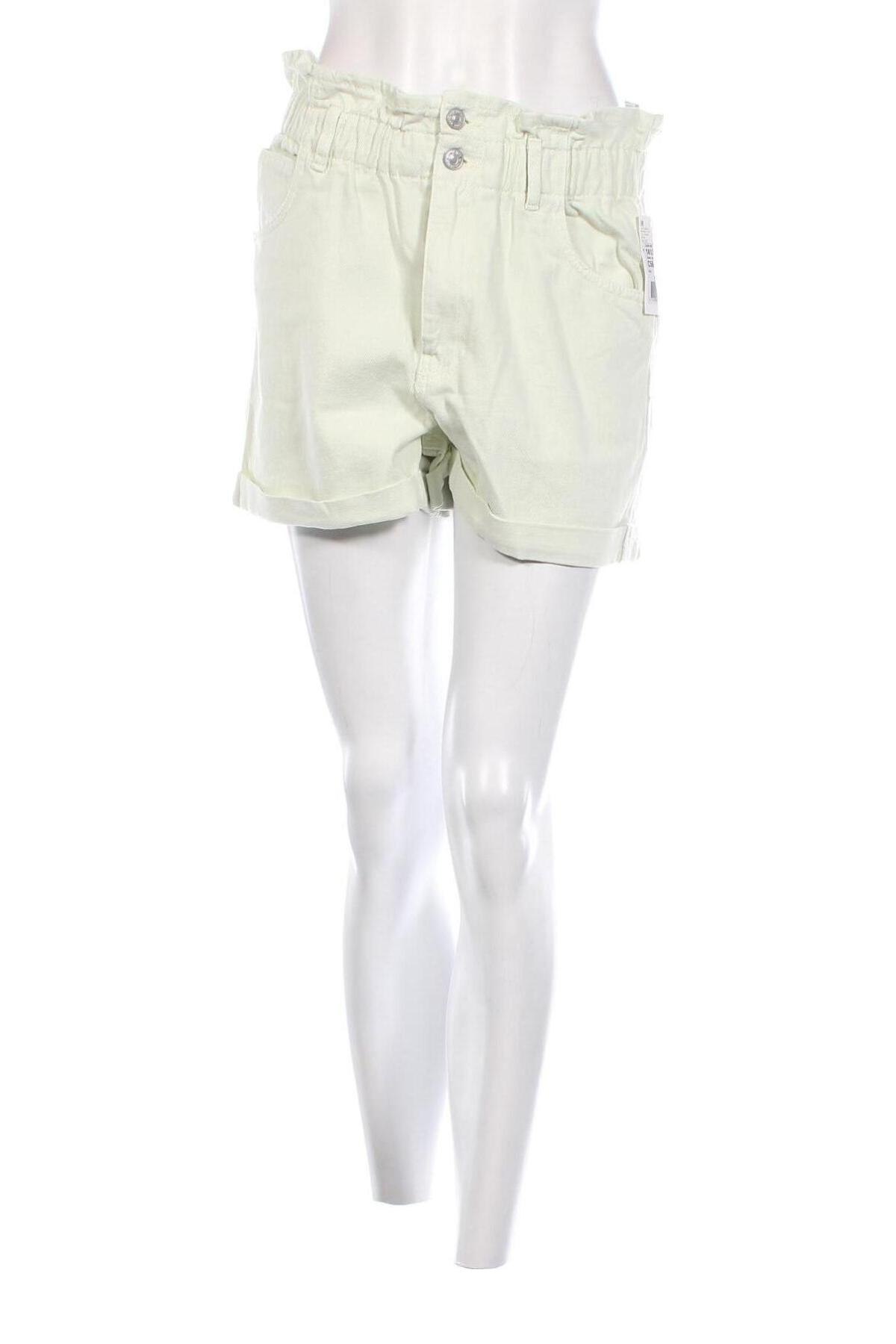 Дамски къс панталон Pimkie, Размер M, Цвят Зелен, Цена 13,64 лв.