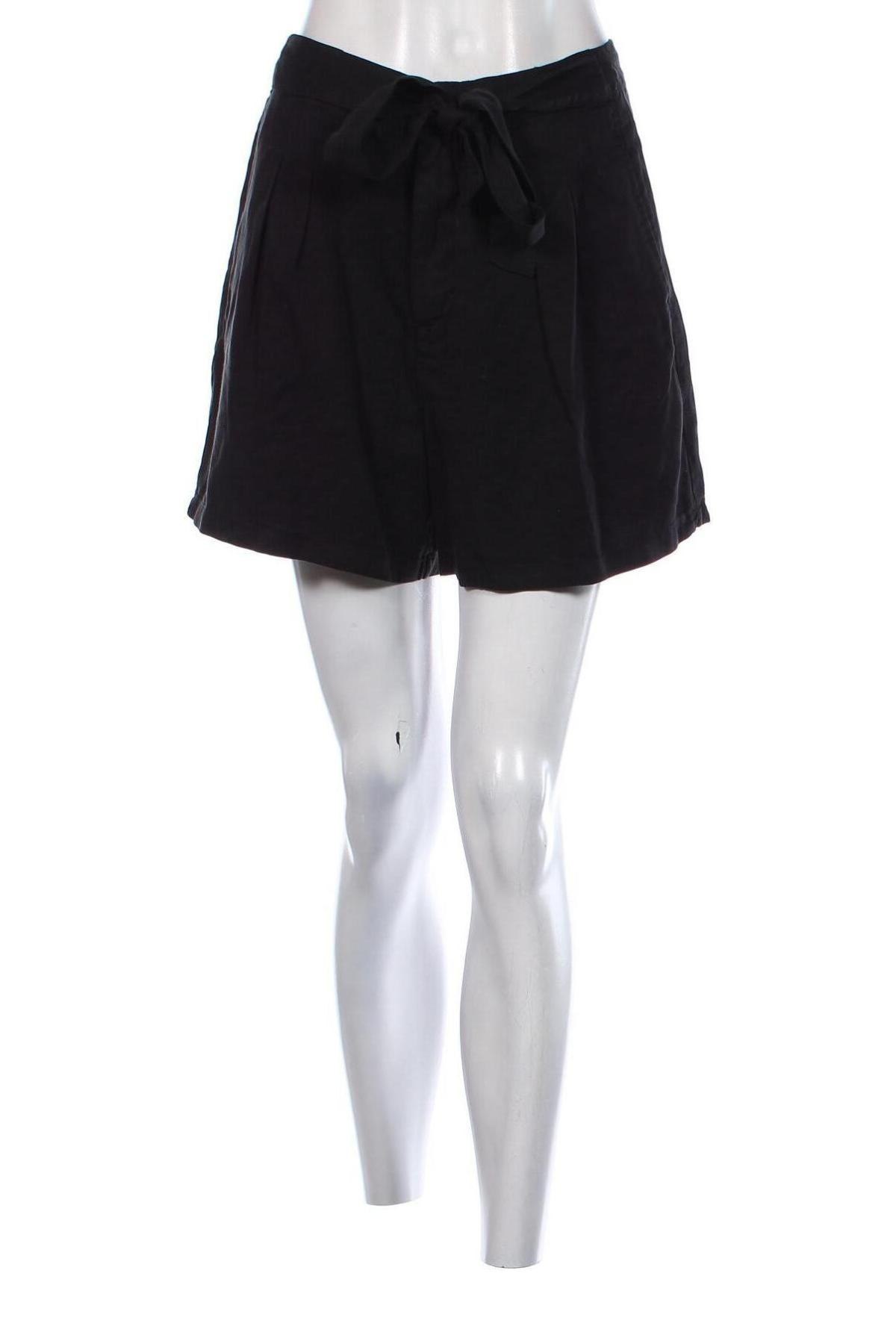 Дамски къс панталон Vero Moda, Размер L, Цвят Черен, Цена 18,40 лв.