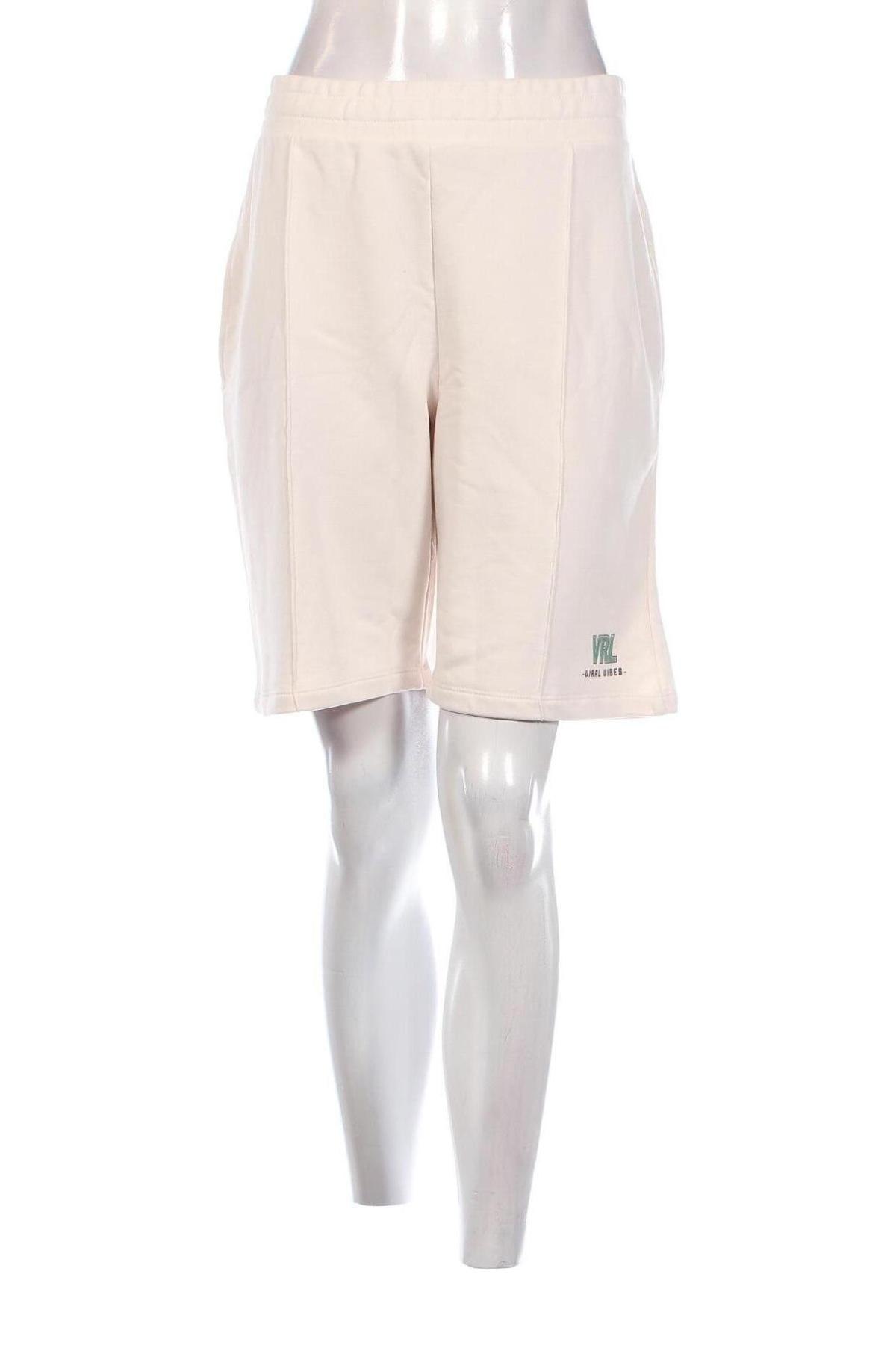 Γυναικείο κοντό παντελόνι Viral Vibes, Μέγεθος L, Χρώμα  Μπέζ, Τιμή 17,86 €