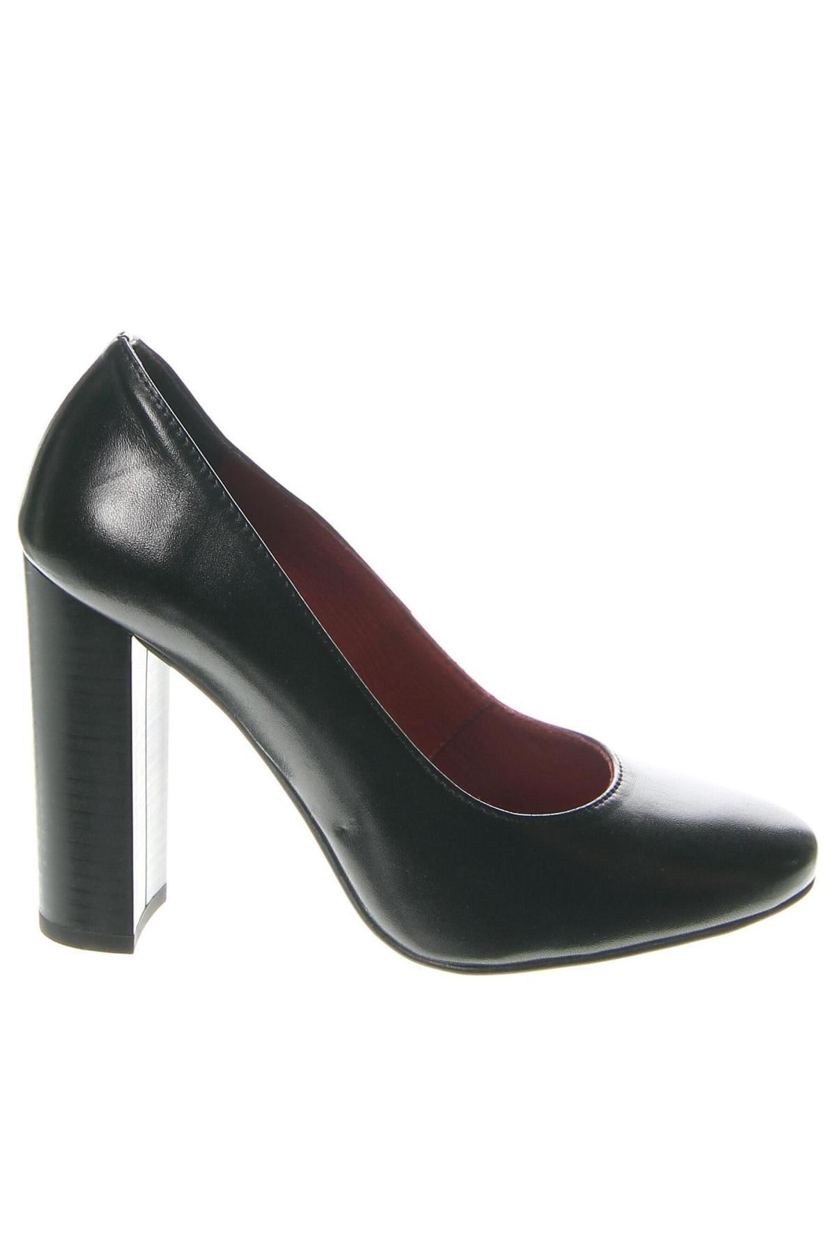 Дамски обувки Lasocki, Размер 37, Цвят Черен, Цена 105,57 лв.