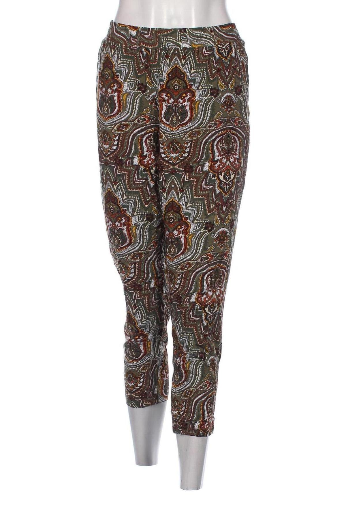 Дамски панталон, Размер L, Цвят Многоцветен, Цена 16,53 лв.