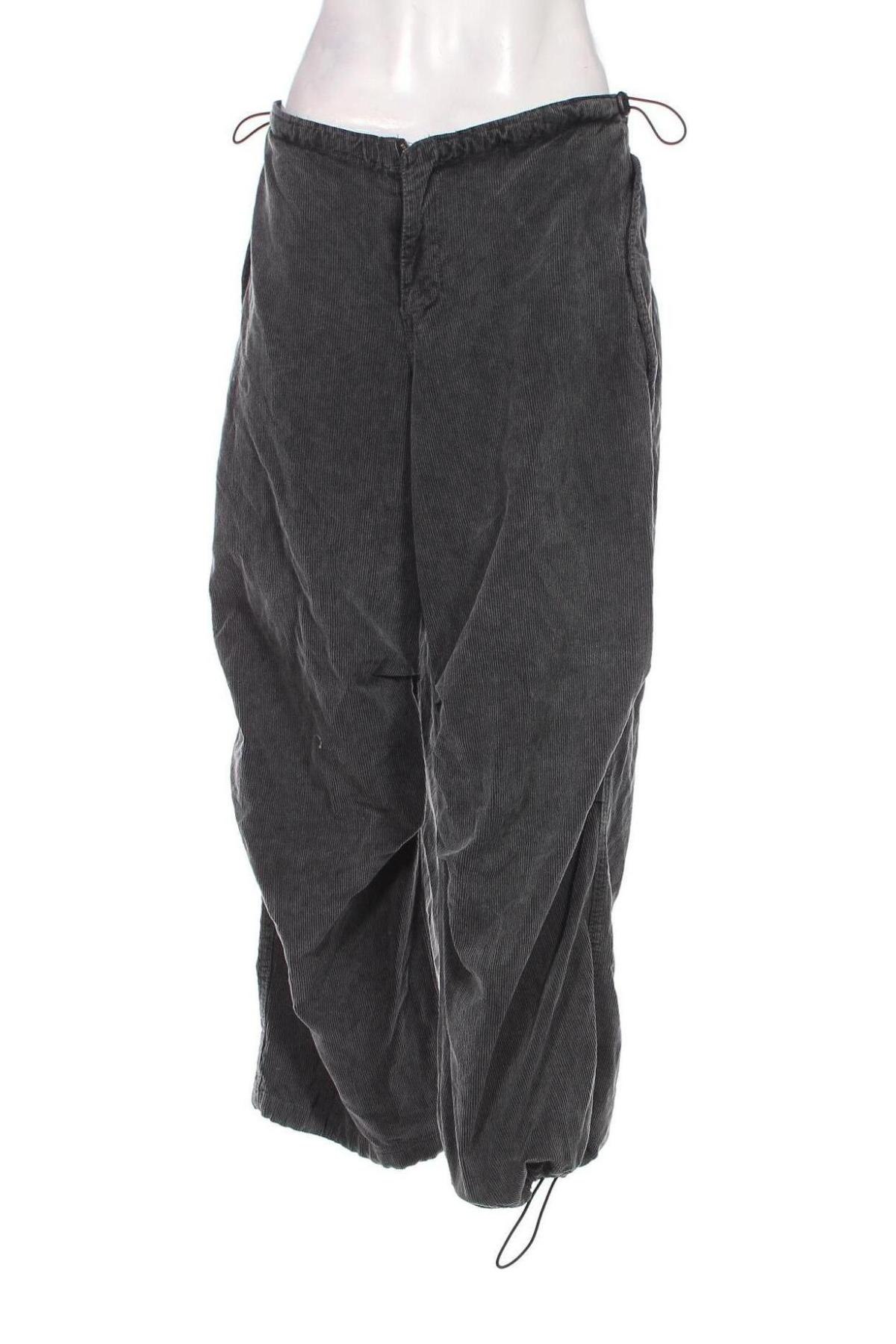 Damenhose BDG, Größe M, Farbe Grau, Preis 21,57 €