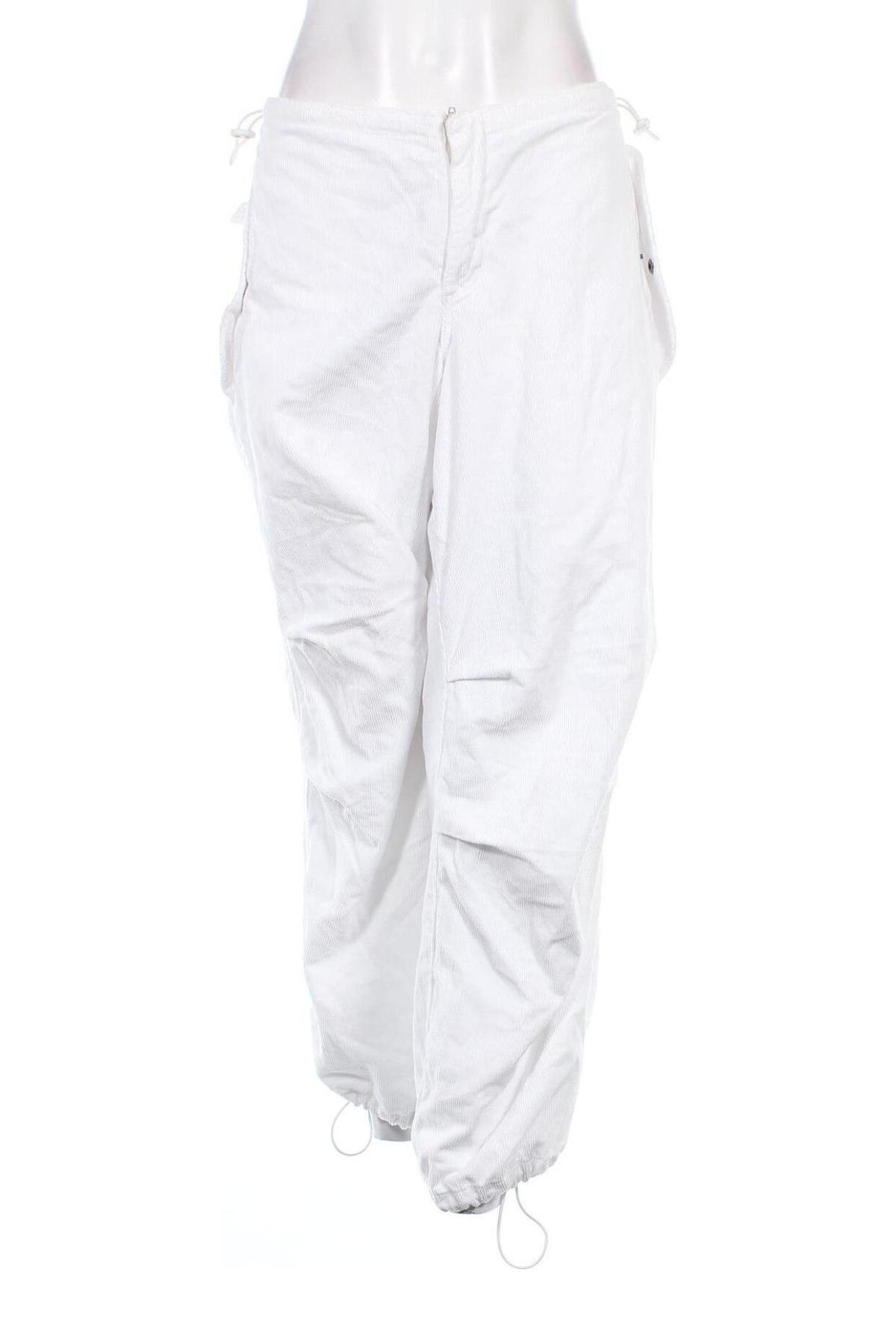 Γυναικείο παντελόνι BDG, Μέγεθος S, Χρώμα Λευκό, Τιμή 21,57 €