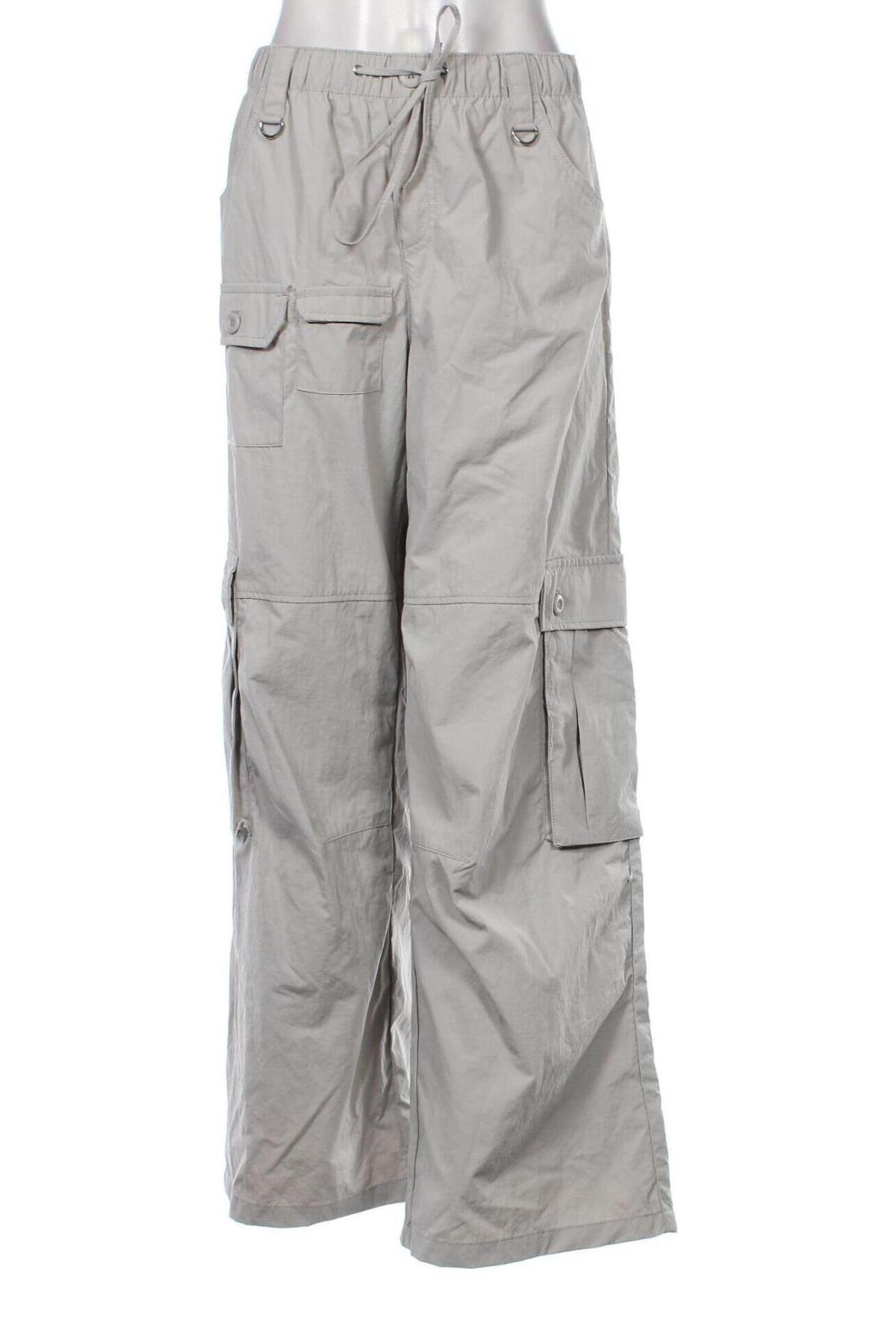 Дамски панталон Bershka, Размер M, Цвят Сив, Цена 29,00 лв.