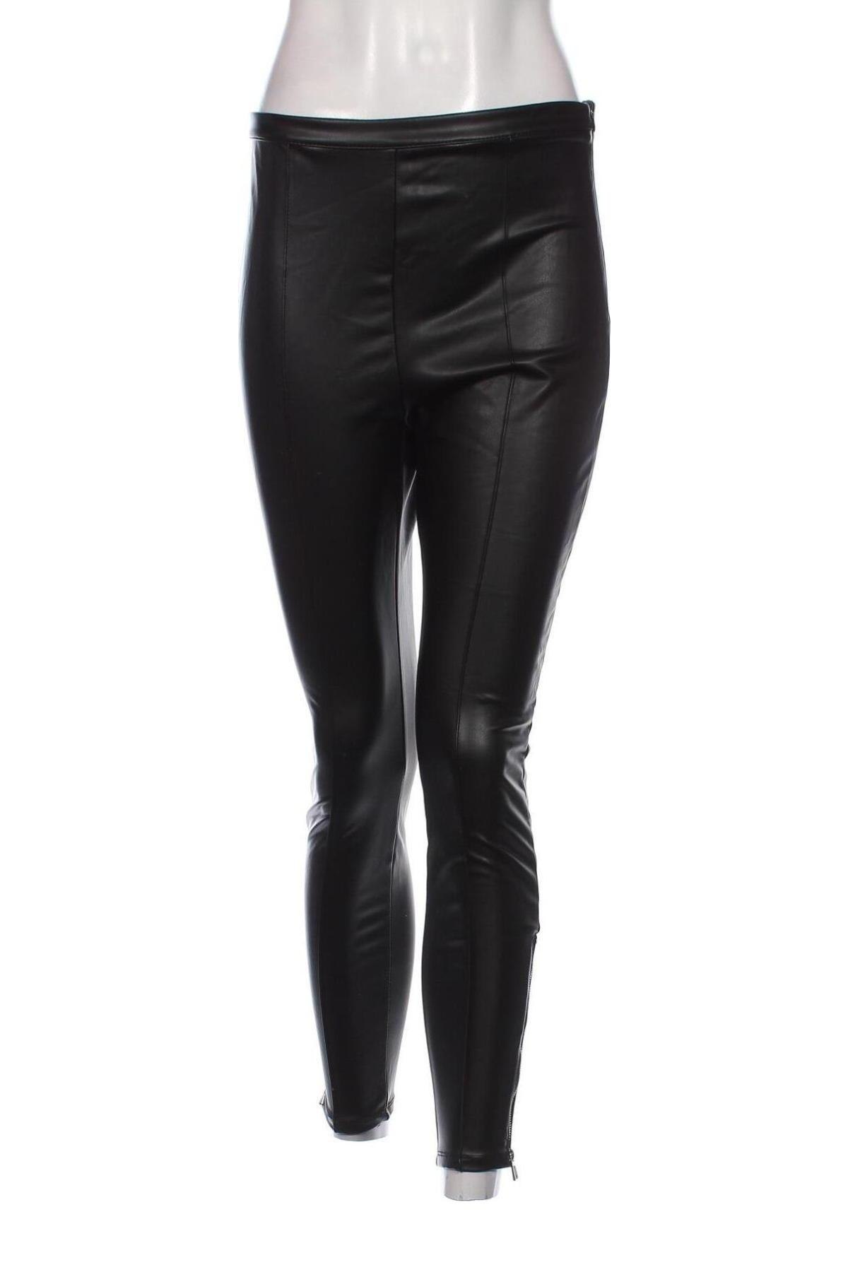 Дамски панталон Bershka, Размер S, Цвят Черен, Цена 8,99 лв.