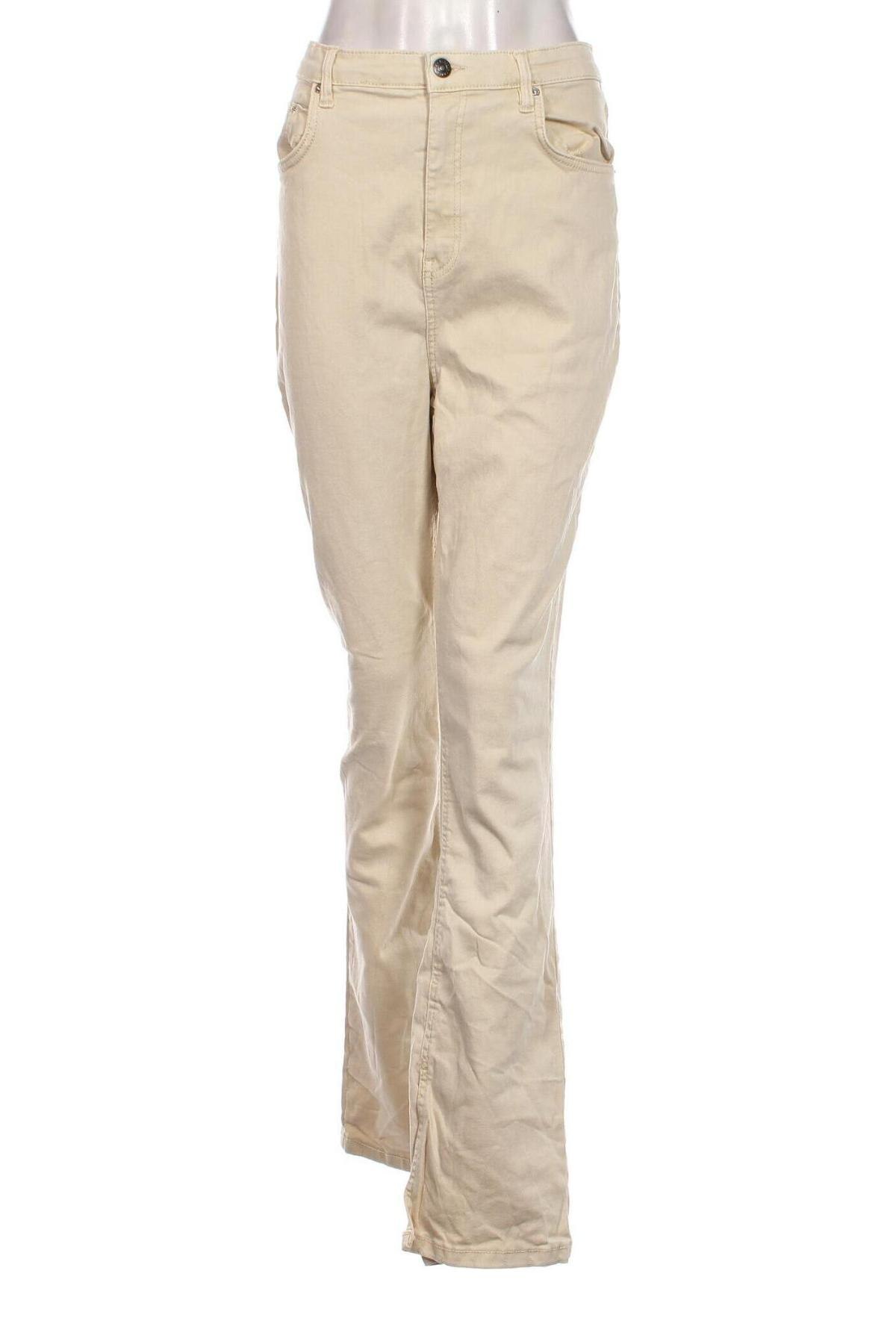 Дамски панталон Bershka, Размер XL, Цвят Бежов, Цена 15,95 лв.