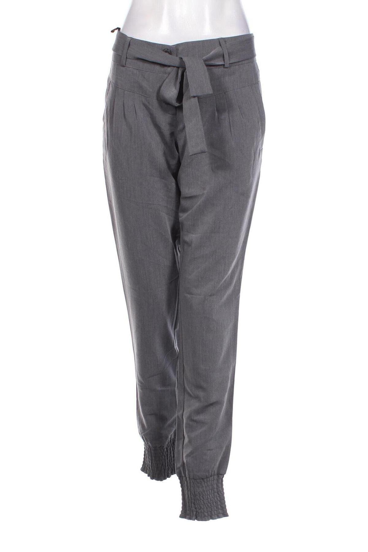 Pantaloni de femei Body Flirt, Mărime L, Culoare Gri, Preț 47,70 Lei