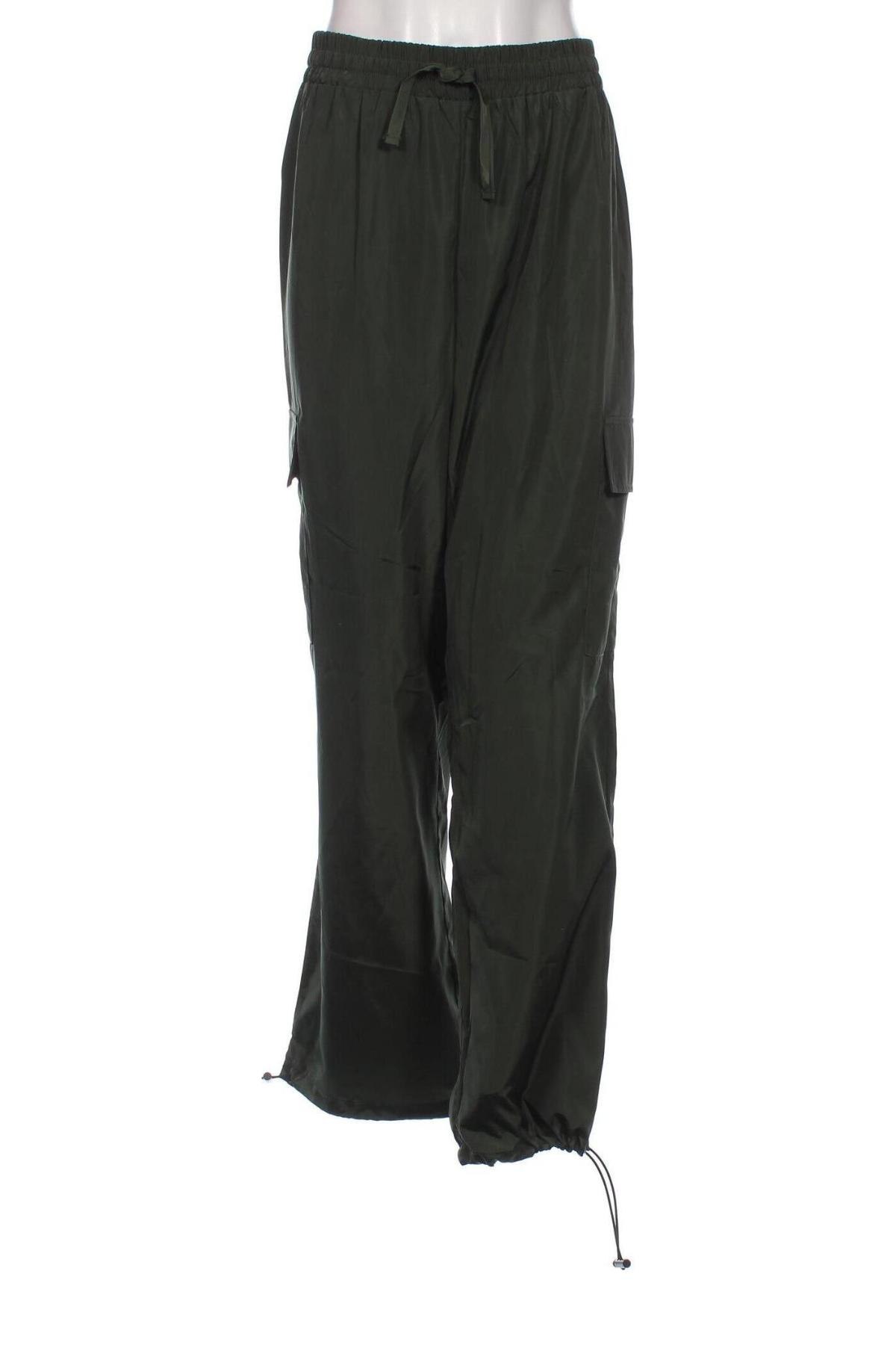 Дамски панталон Noisy May, Размер L, Цвят Зелен, Цена 20,24 лв.
