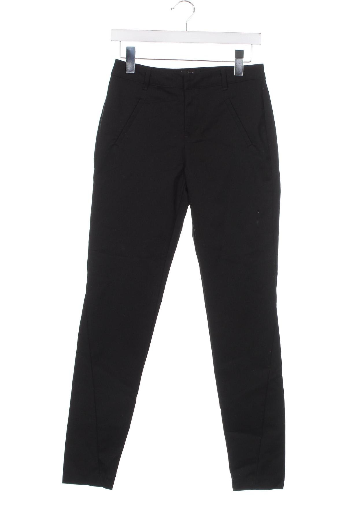 Damenhose ONLY, Größe XS, Farbe Schwarz, Preis 18,51 €