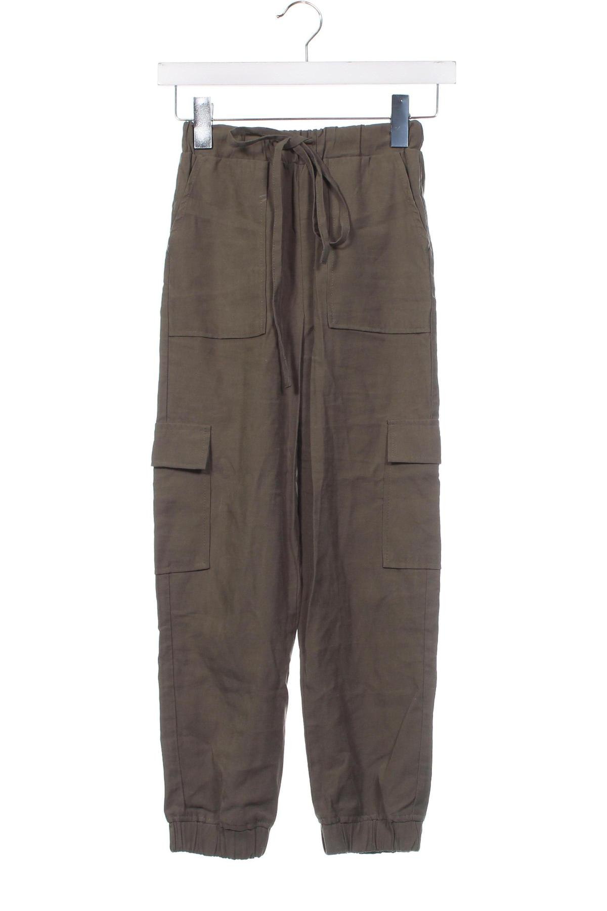 Дамски панталон Sinsay, Размер XXS, Цвят Зелен, Цена 31,61 лв.