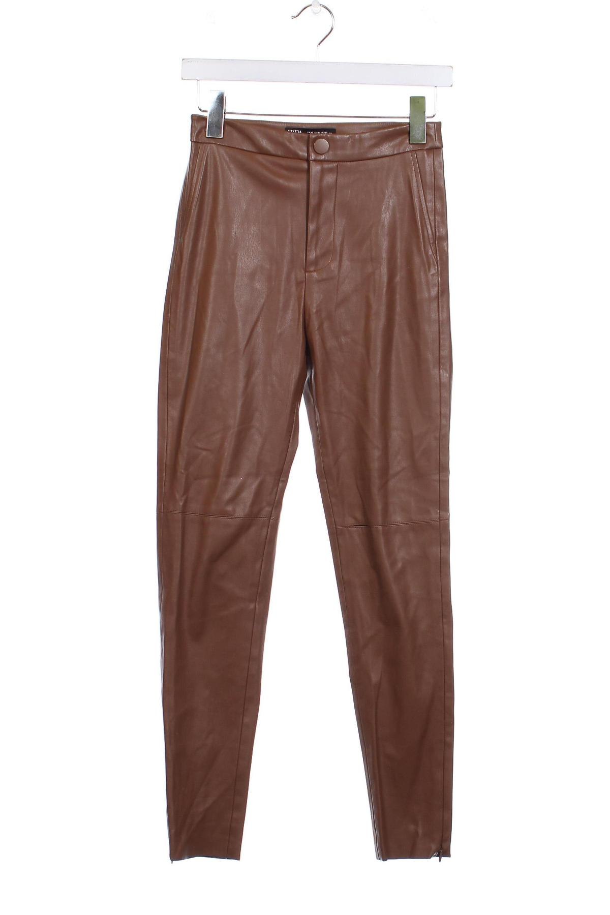 Дамски панталон Zara, Размер XS, Цвят Кафяв, Цена 12,15 лв.