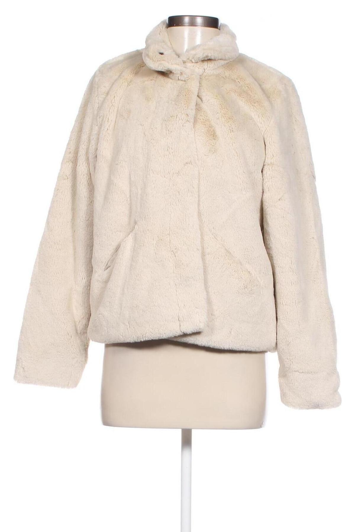 Дамско палто ONLY, Размер M, Цвят Бежов, Цена 34,10 лв.