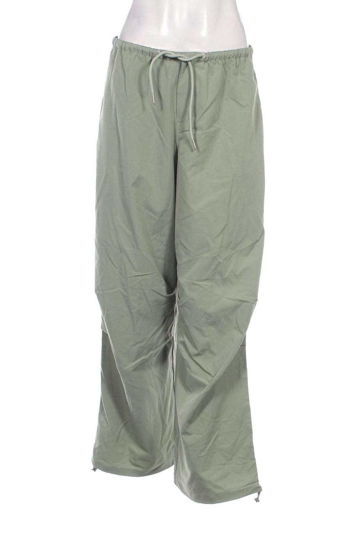 Pantaloni trening de femei ONLY, Mărime S, Culoare Verde, Preț 75,66 Lei