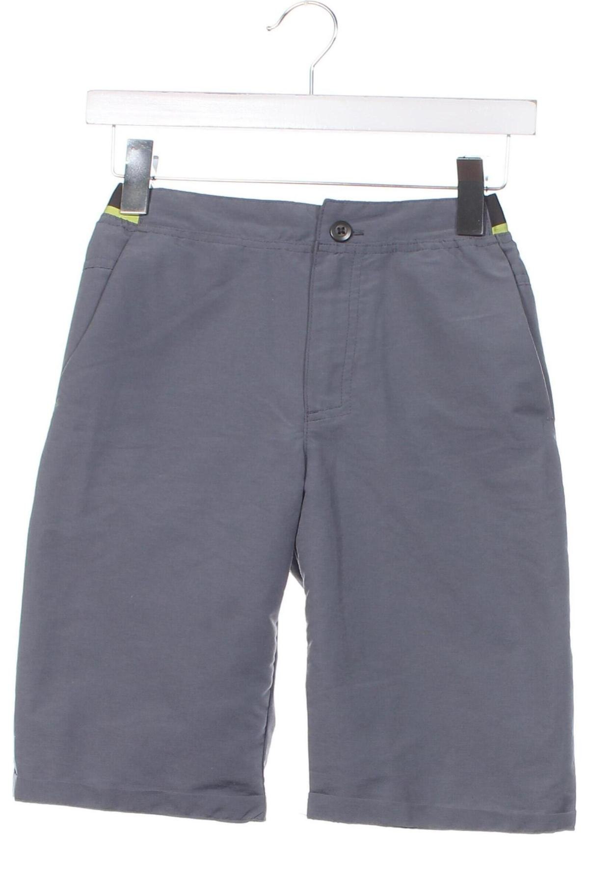 Kinder Shorts, Größe 9-10y/ 140-146 cm, Farbe Grau, Preis € 4,29