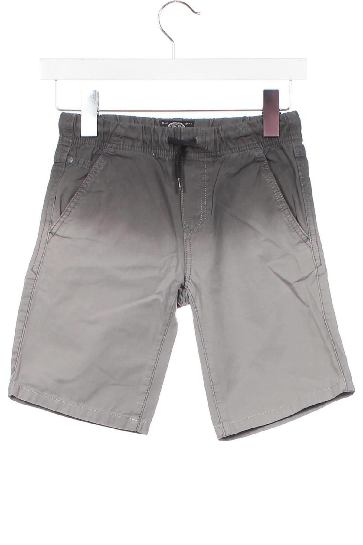 Παιδικό κοντό παντελόνι C&A, Μέγεθος 6-7y/ 122-128 εκ., Χρώμα Γκρί, Τιμή 4,30 €
