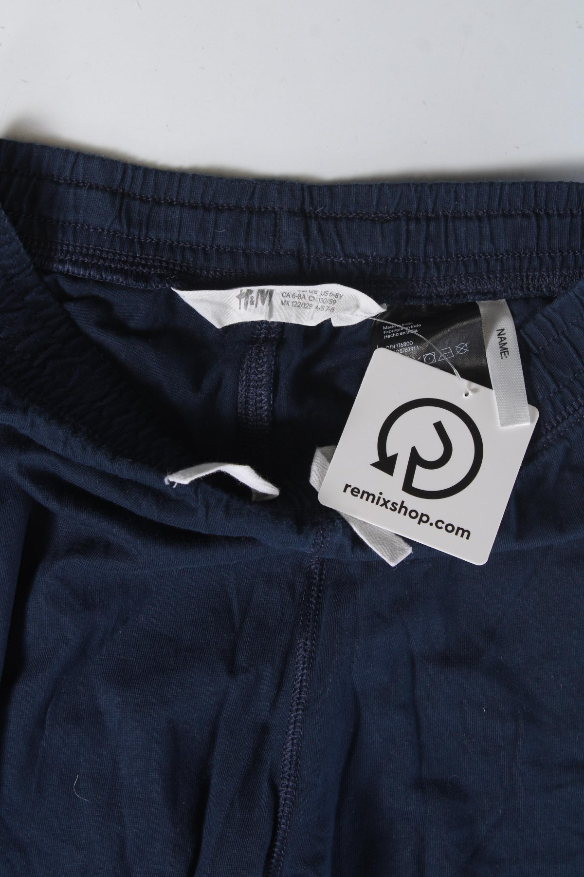Детски къс панталон H&M, Размер 6-7y/ 122-128 см, Цвят Син, Цена 7,70 лв.