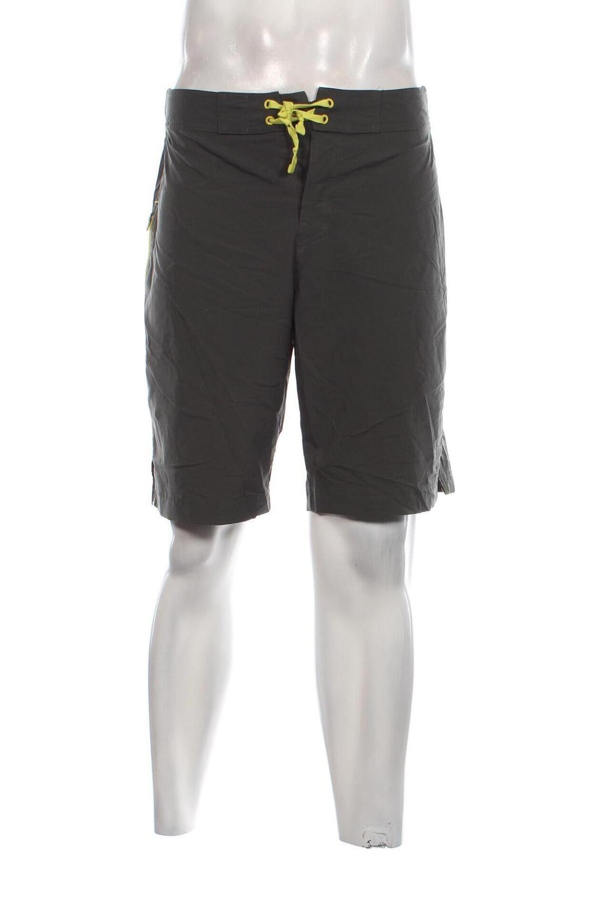 Herren Shorts Reebok, Größe L, Farbe Grün, Preis € 23,66