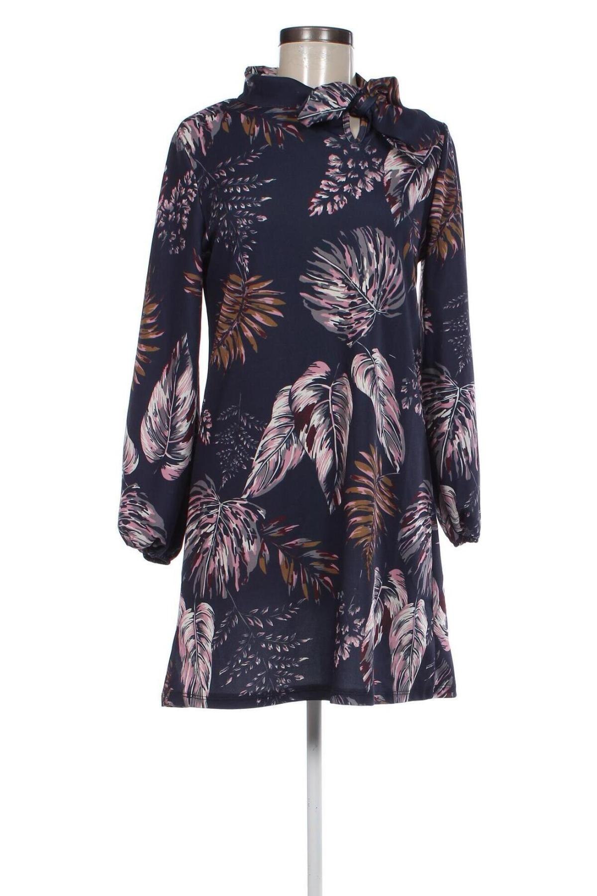 Kleid, Größe M, Farbe Mehrfarbig, Preis 10,09 €