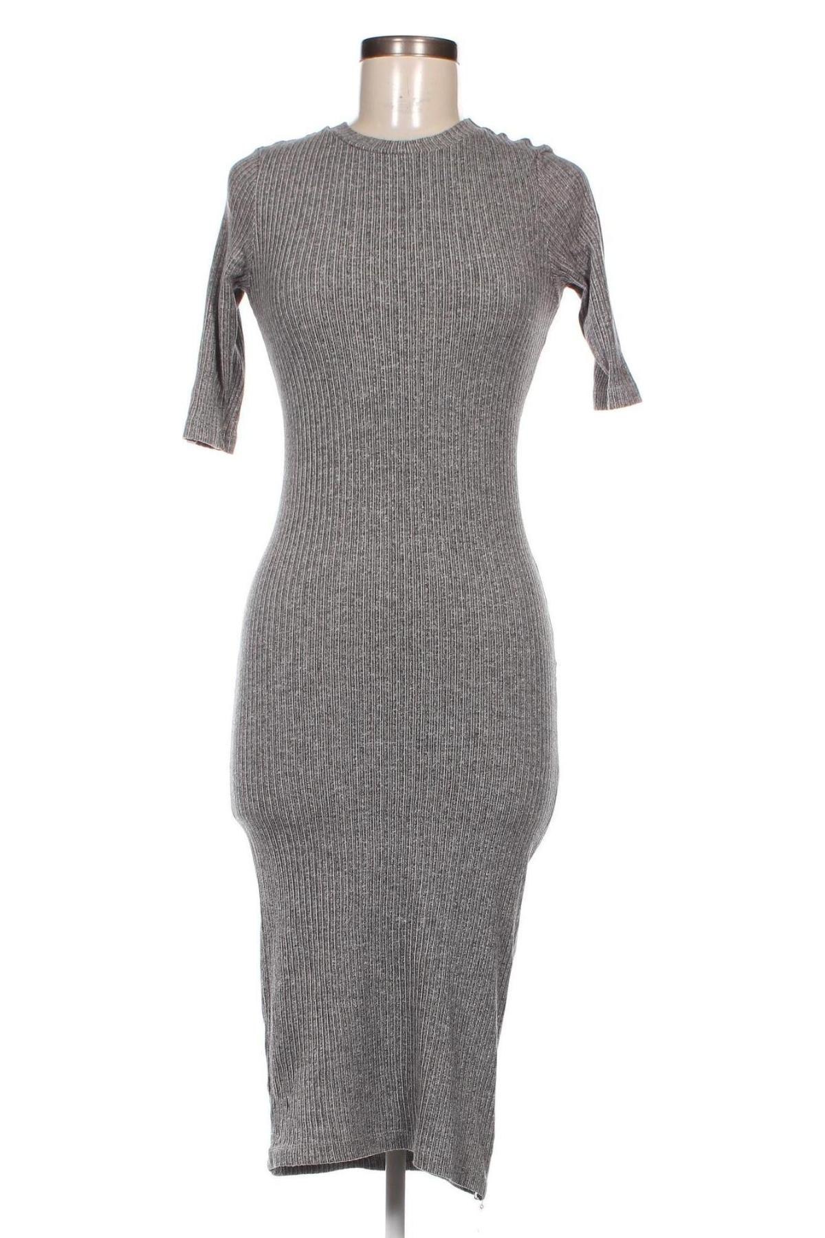 Kleid ASOS, Größe M, Farbe Grau, Preis 15,91 €