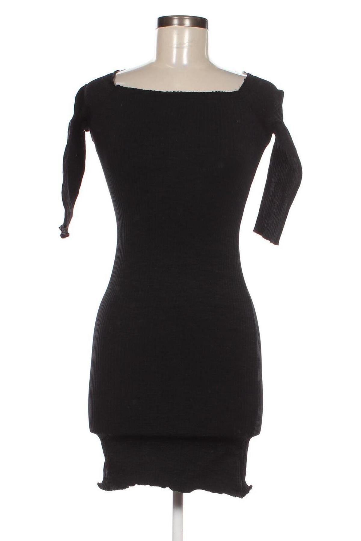 Φόρεμα Bershka, Μέγεθος XS, Χρώμα Μαύρο, Τιμή 8,07 €
