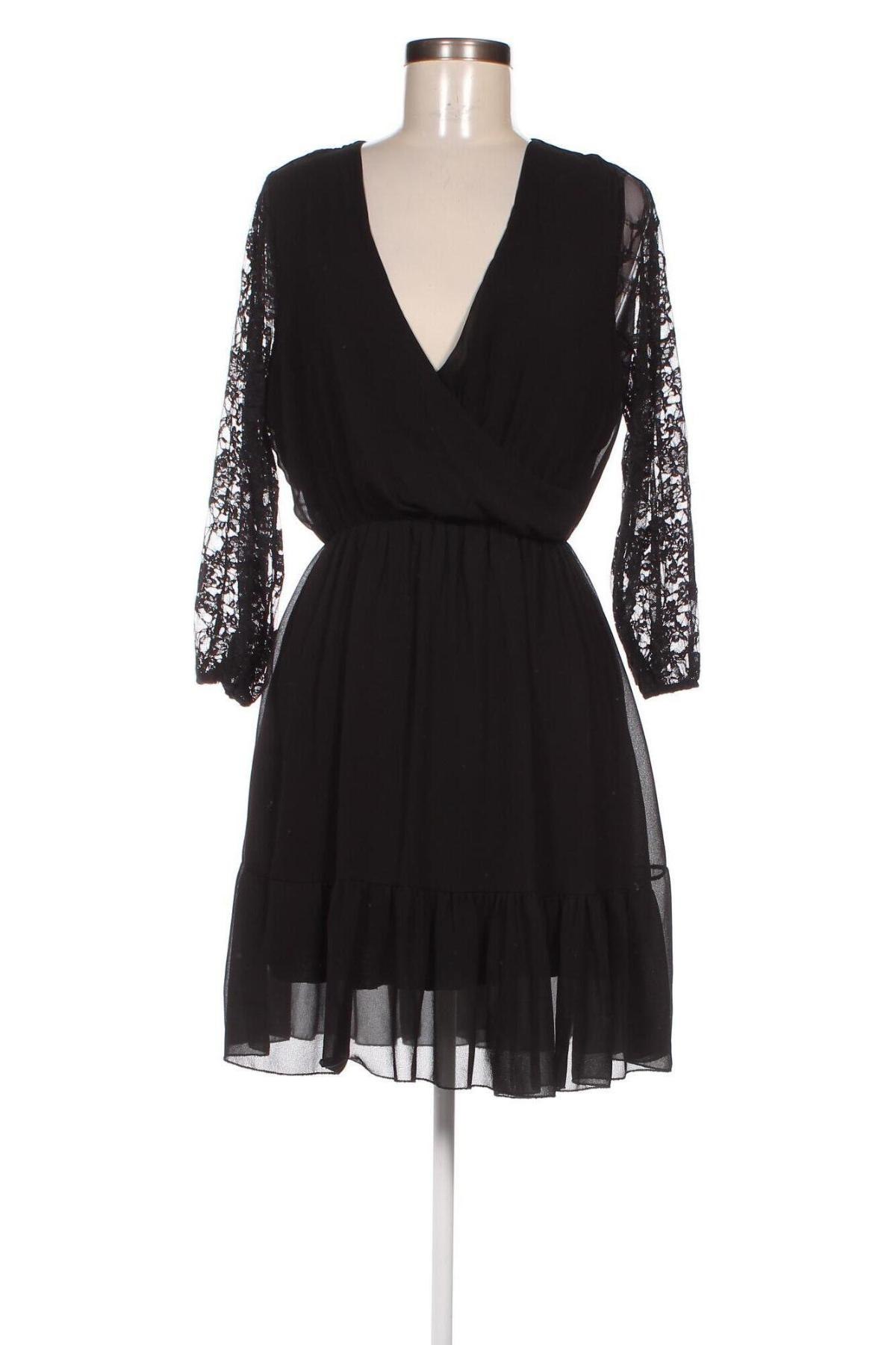 Kleid Boohoo, Größe L, Farbe Schwarz, Preis 10,88 €