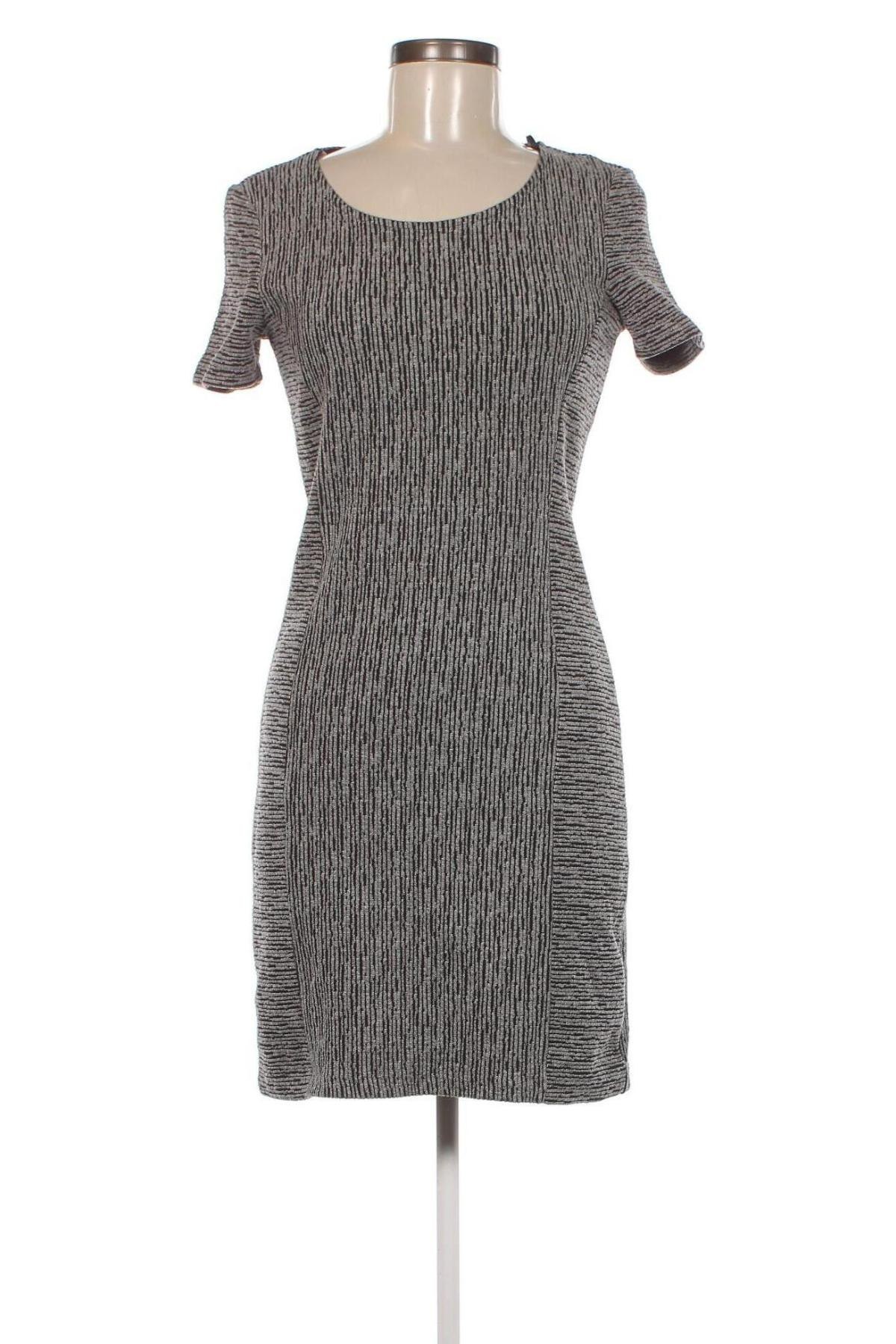 Kleid Edc By Esprit, Größe M, Farbe Grau, Preis € 5,99