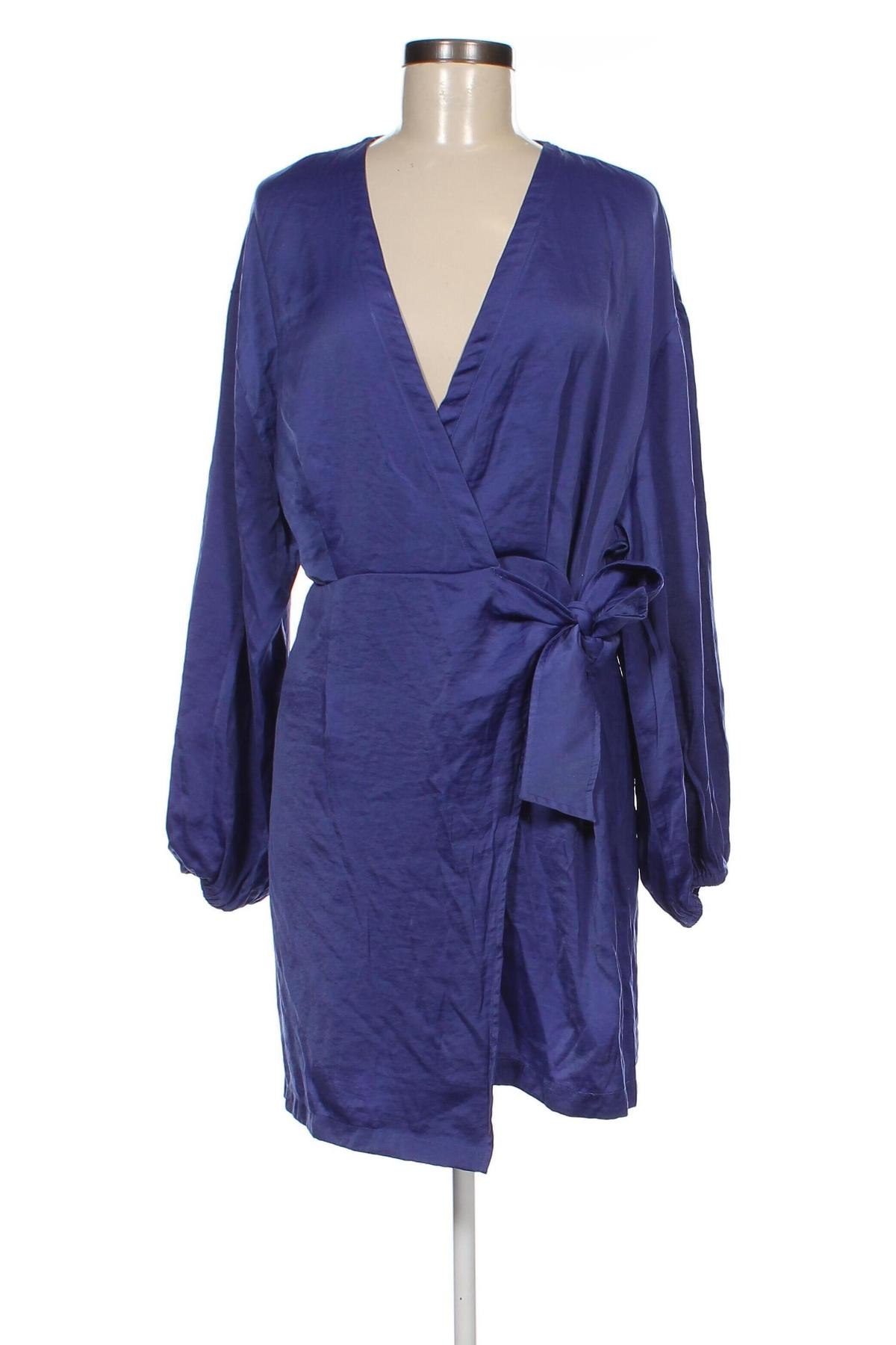 Kleid Edited, Größe M, Farbe Blau, Preis 55,86 €