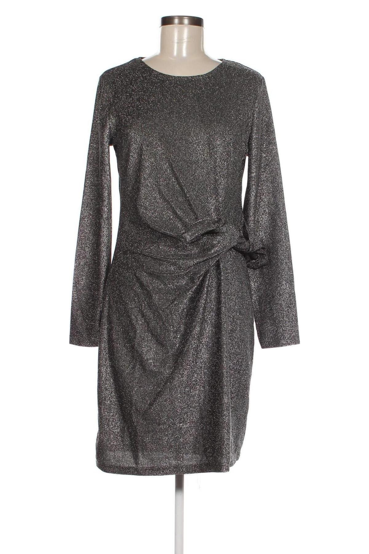 Kleid Esmara, Größe M, Farbe Silber, Preis € 64,72