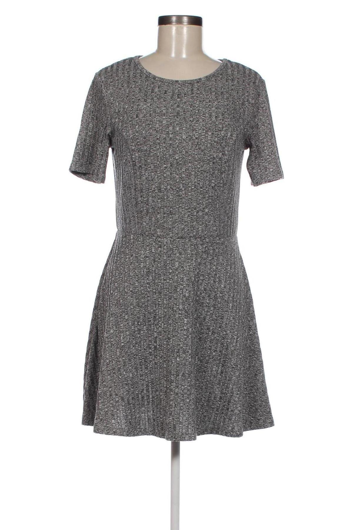 Kleid H&M Divided, Größe M, Farbe Grau, Preis 10,90 €