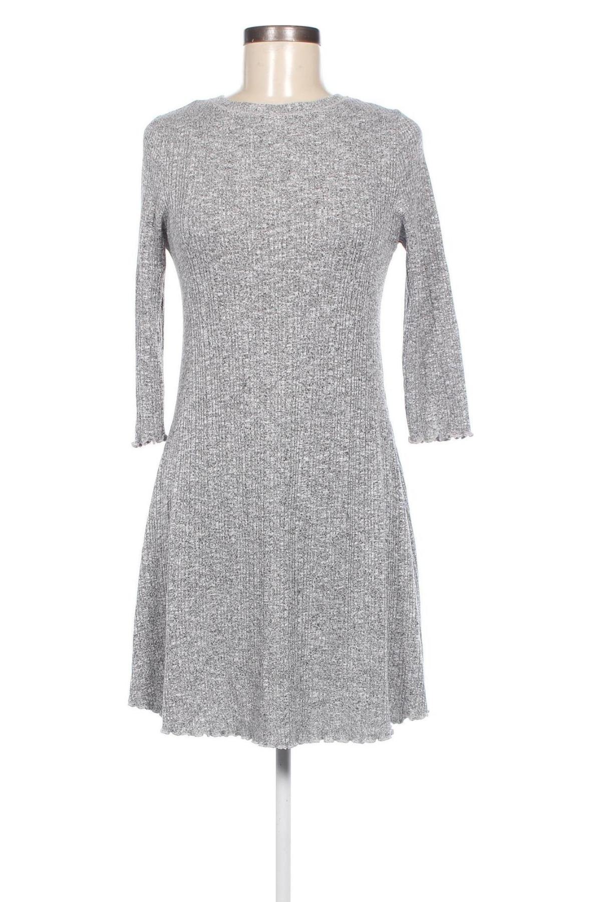 Kleid New Look, Größe M, Farbe Grau, Preis € 10,09