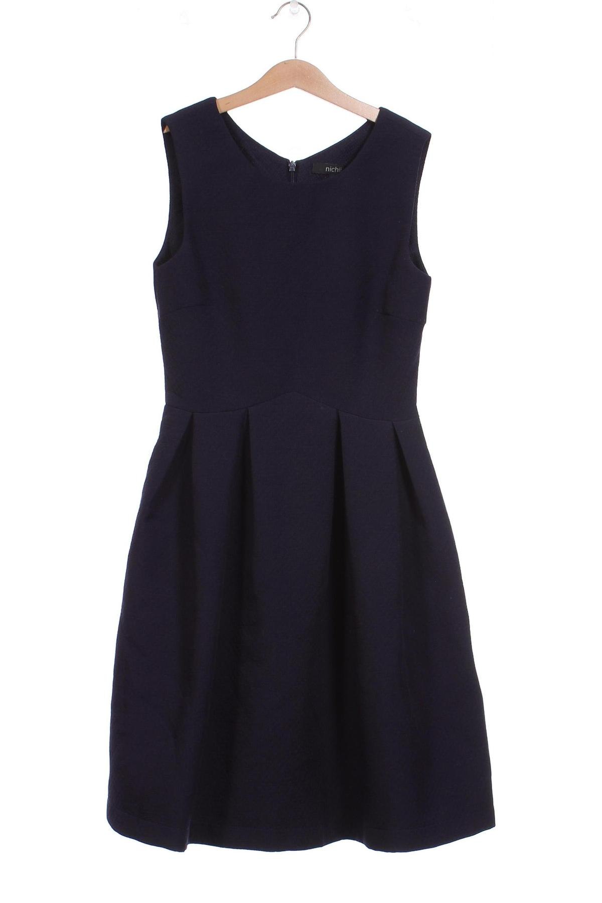 Kleid Nichii, Größe M, Farbe Blau, Preis 33,40 €