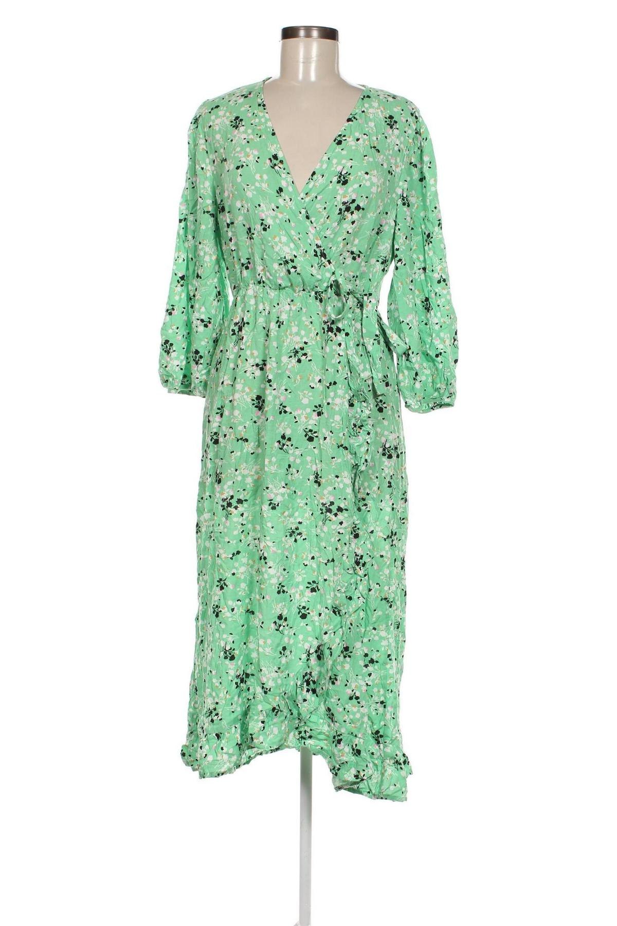 Φόρεμα Pieces, Μέγεθος M, Χρώμα Πράσινο, Τιμή 21,03 €