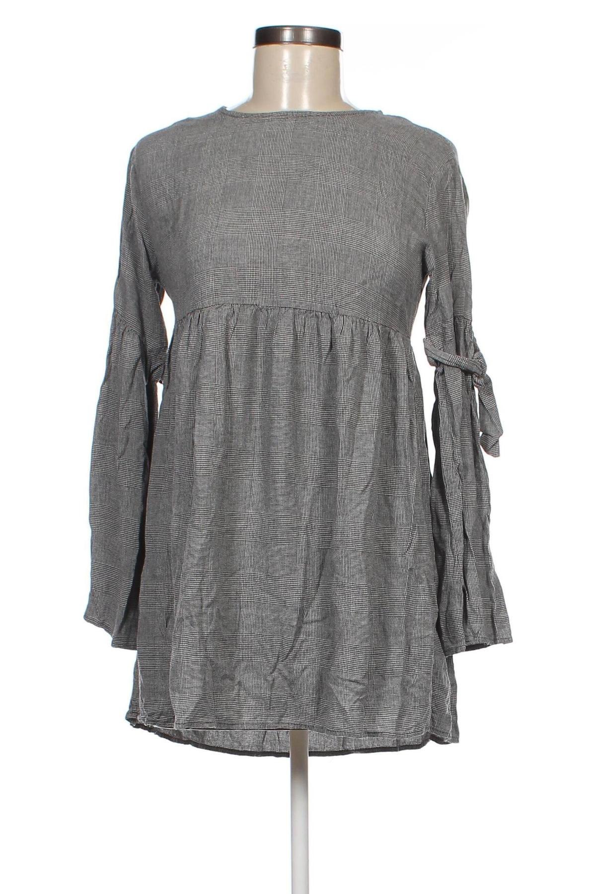 Kleid Pull&Bear, Größe S, Farbe Mehrfarbig, Preis € 8,45