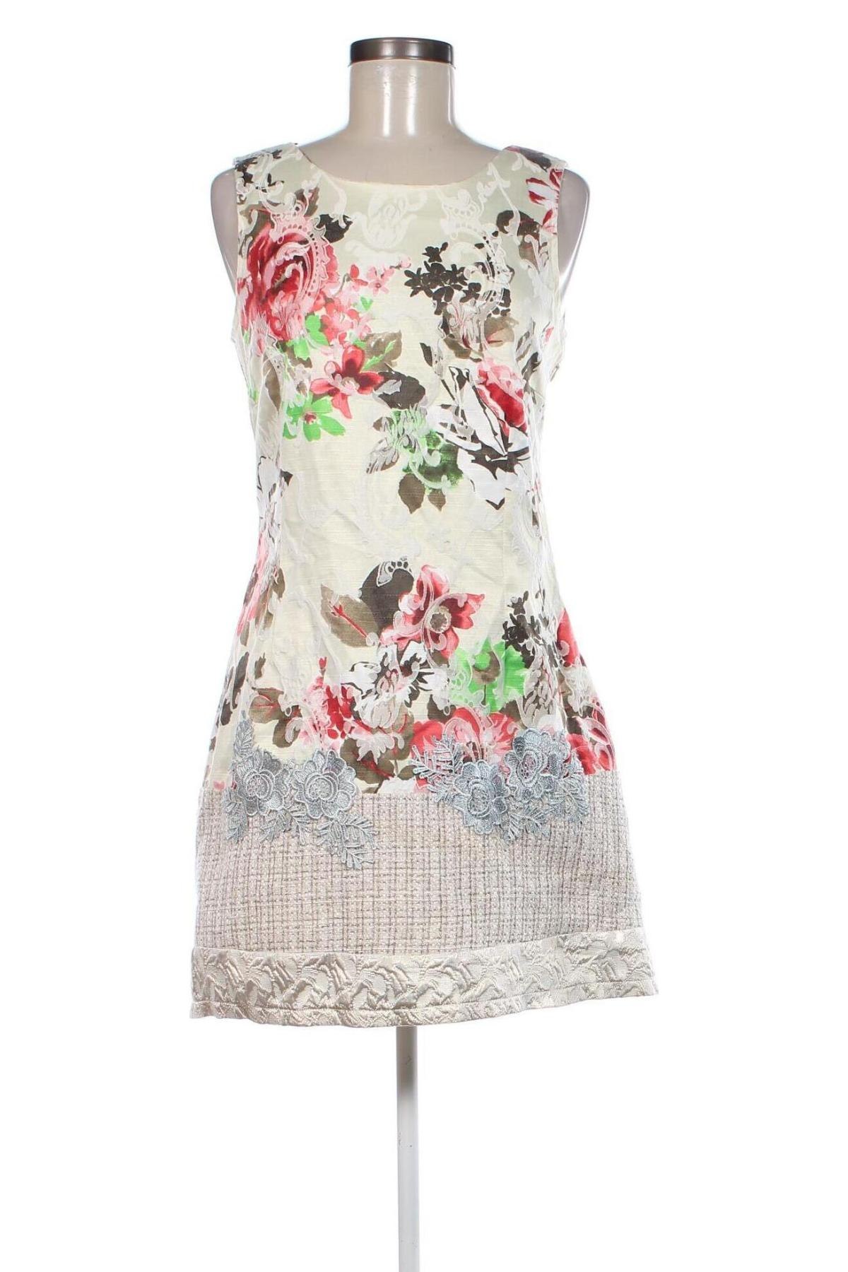 Kleid Rinascimento, Größe M, Farbe Mehrfarbig, Preis 31,38 €