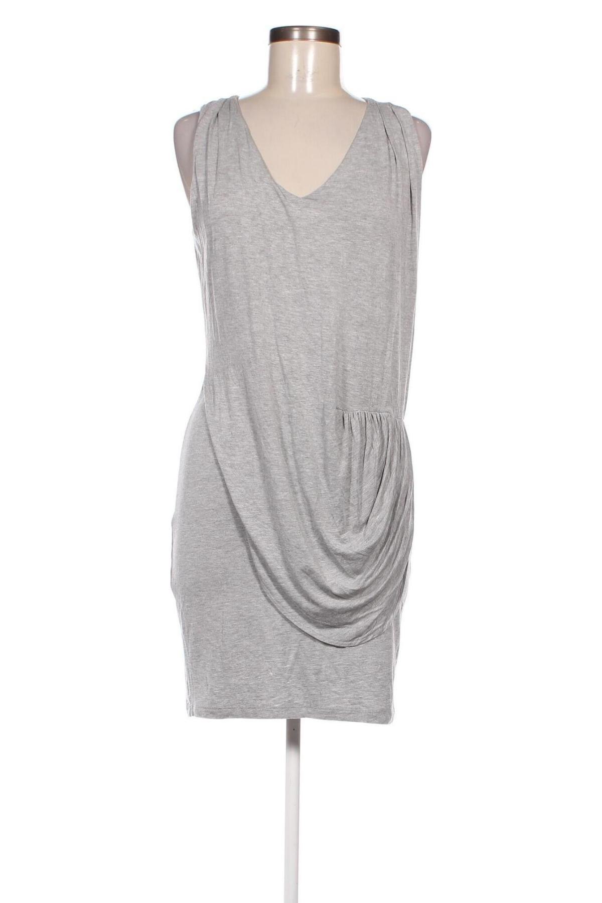 Kleid Selected Femme, Größe S, Farbe Grau, Preis 19,03 €