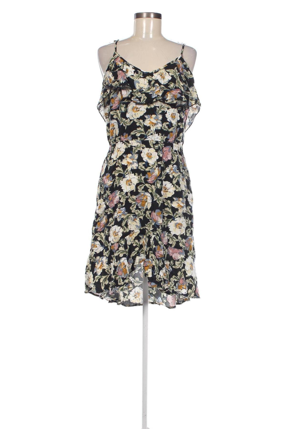 Kleid Xhilaration, Größe XL, Farbe Mehrfarbig, Preis 17,61 €