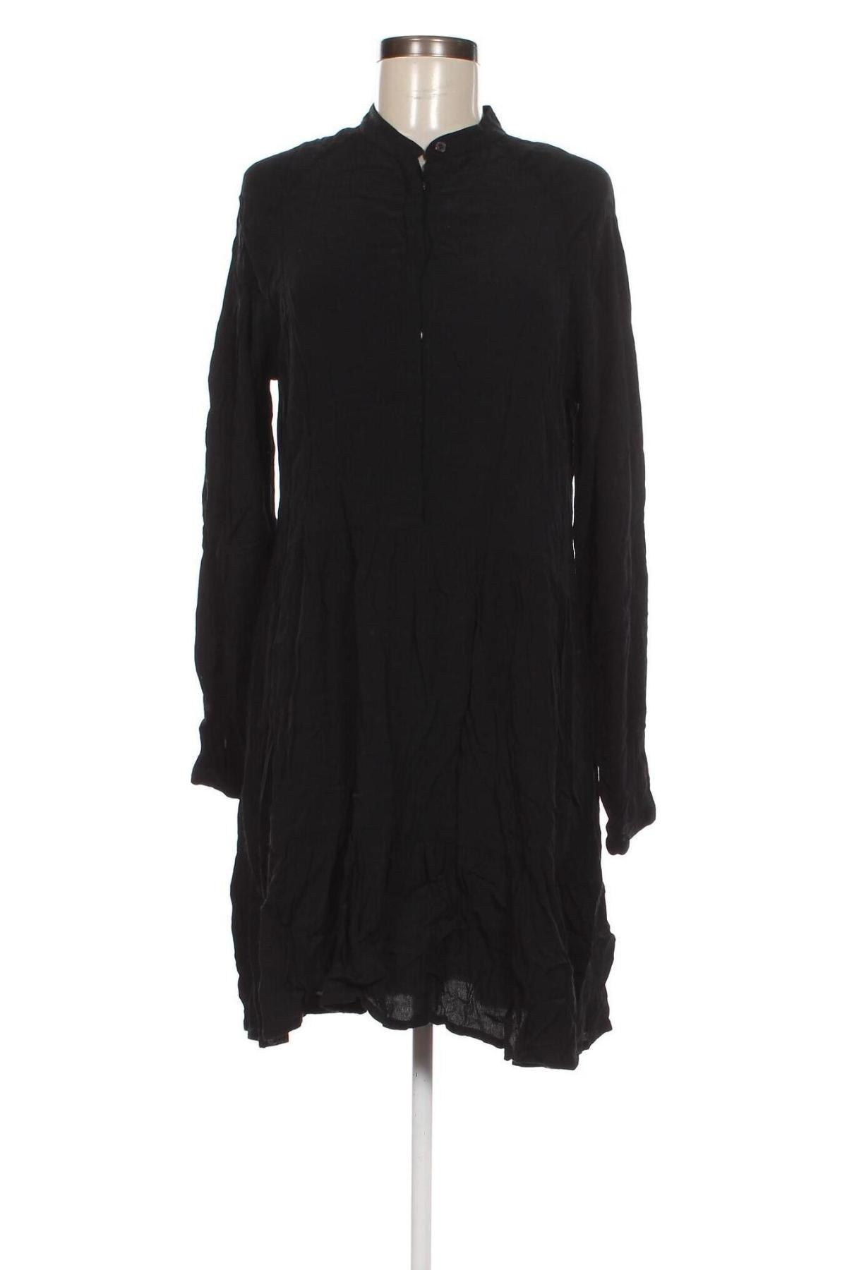 Šaty  mbyM, Velikost M, Barva Černá, Cena  680,00 Kč